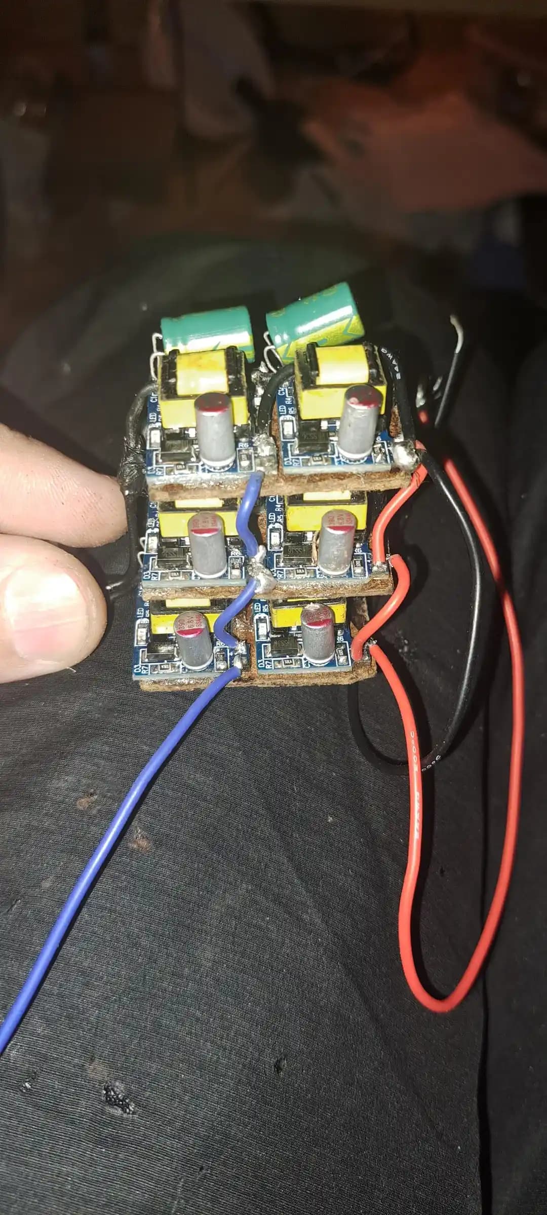 Altı İzole 5V Modül ile ±15V Çift Raylı Güç Kaynağı Tasarımı ve Güvenlik Analizi