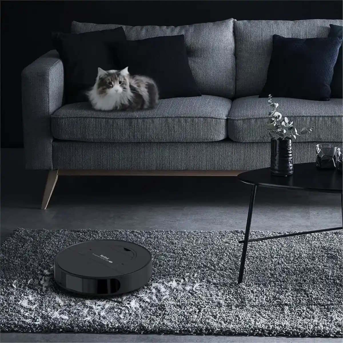 Evcil Hayvan Tüyü ve Sert Zeminler İçin Robot Süpürge Seçimi: ECOVACS DEEBOT X11 ve Alternatifleri