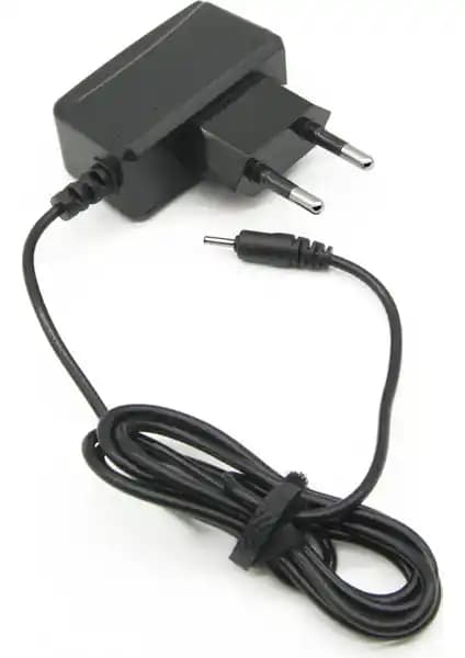 Syrox Nokia İnce Şarj Aleti Günlük Kullanım İçin Güvenilir ve Hafif Tasarım