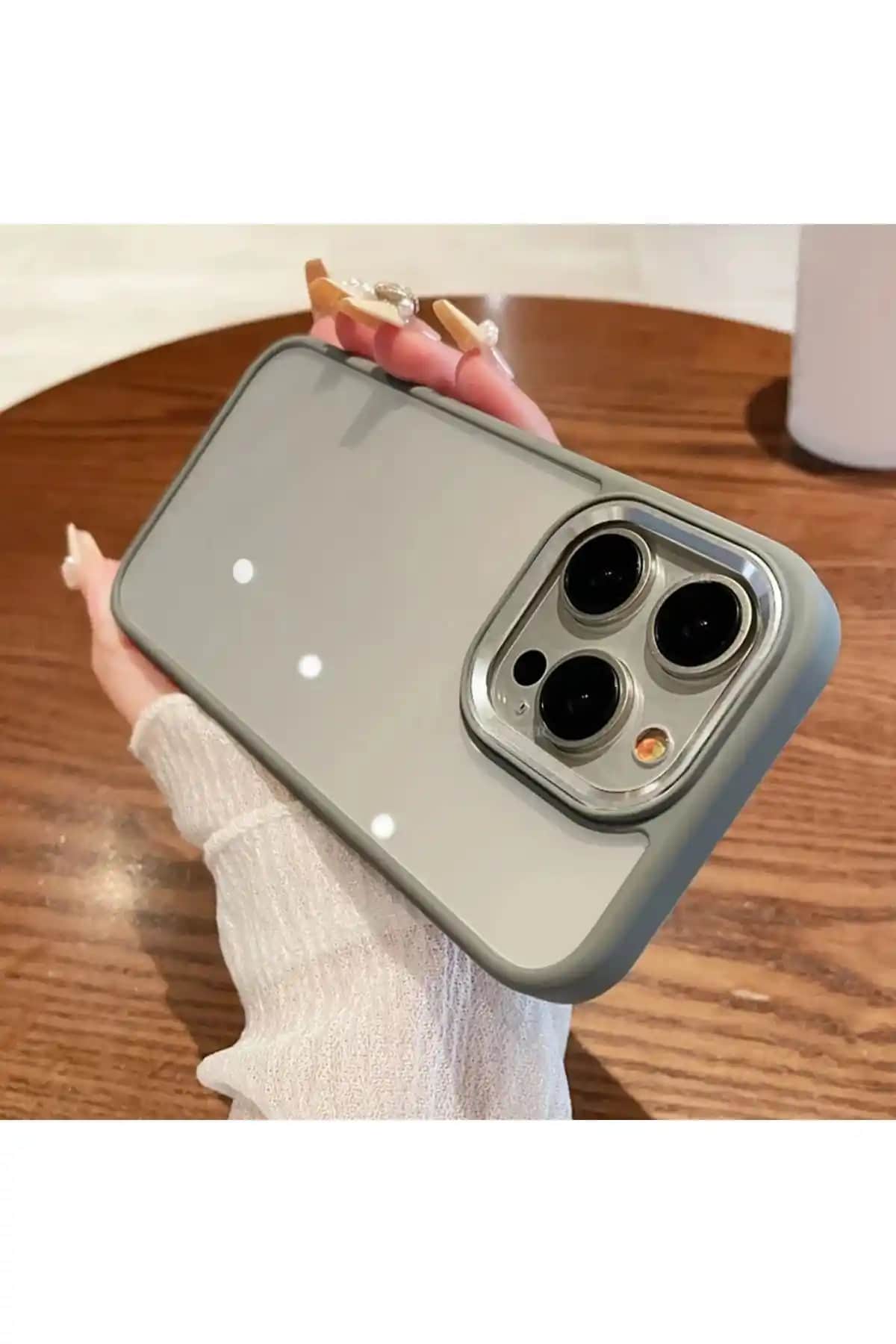 EDELFU iPhone 15 Pro için Titanyum Sararmaz Krom Mika Kapaklı Kılıf Özellikleri ve Koruma Seviyesi