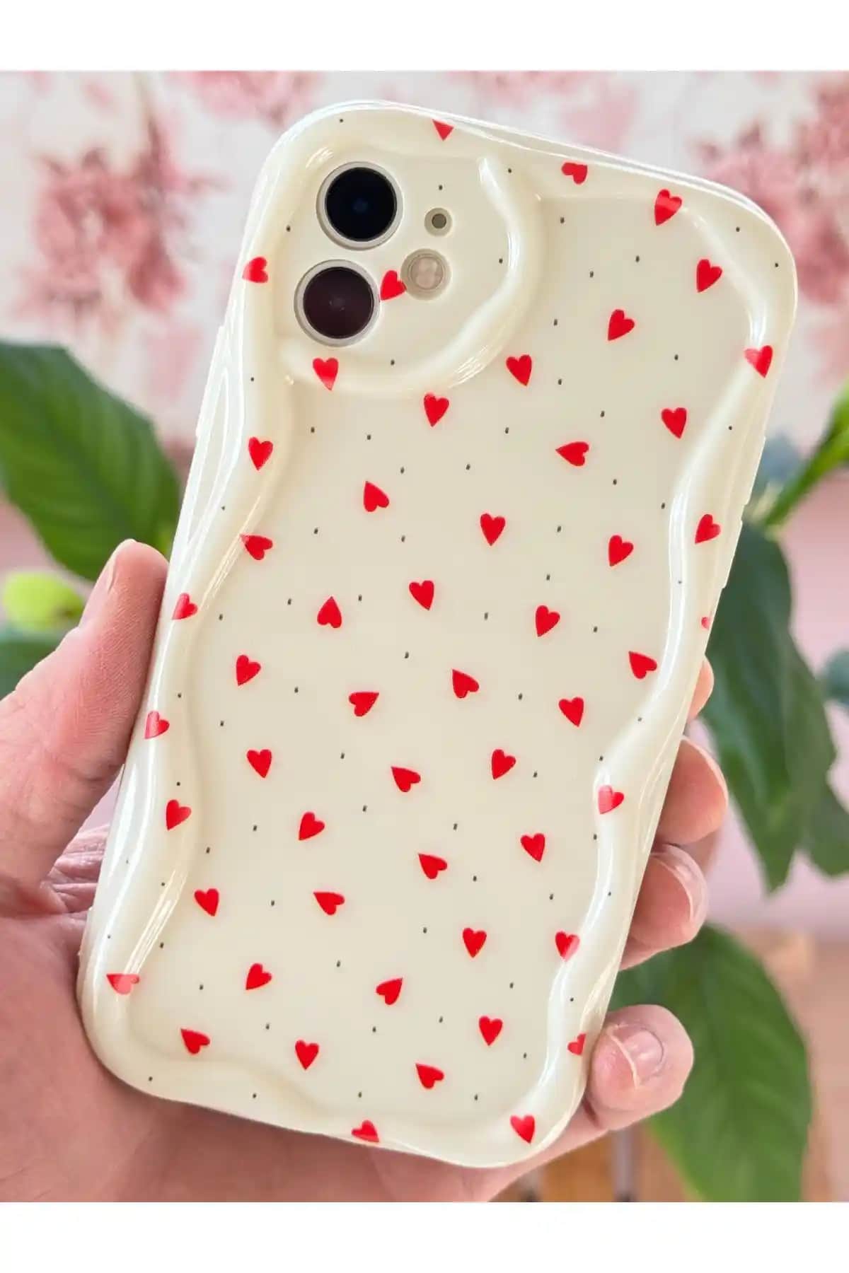 Fibaks Apple iPhone 11 Kılıfı: Şık ve Koruyucu Silikon Kılıf Özellikleri ve Tasarımı