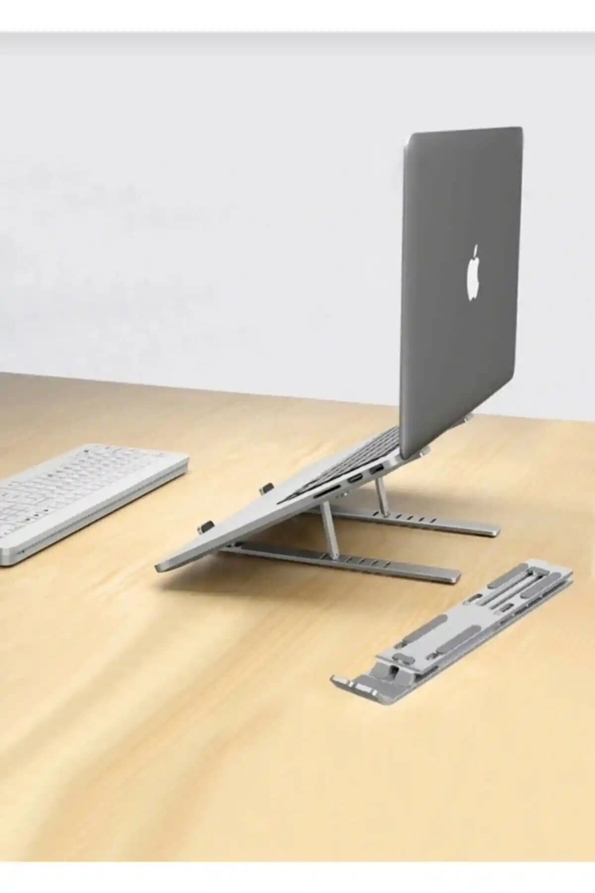Genel Markalar Plastik Ayarlı Laptop Standı: Ergonomik ve Taşınabilir Çözüm