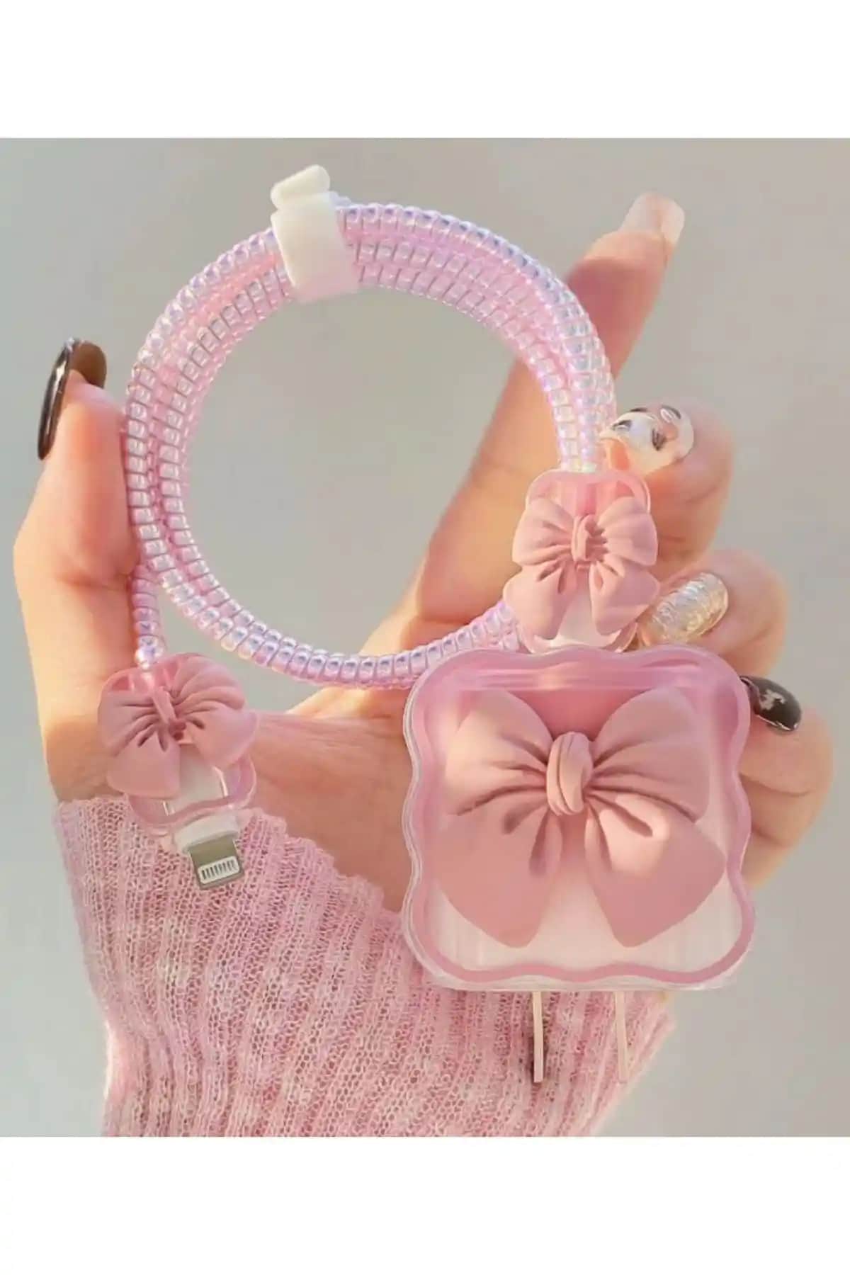 Innovicase iPhone 20W Uyumluluğu ve Güçlü Koruma Sunan Şarj Kılıfı Seti