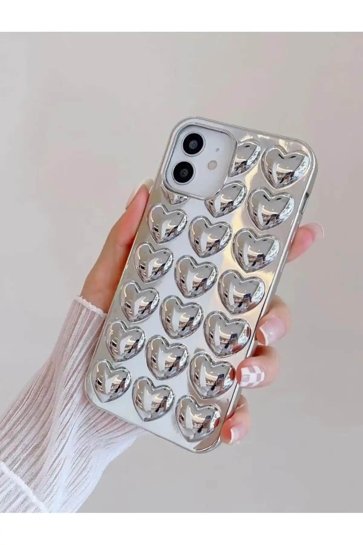 iPhone 12 ve 12 Pro için KVK PRİVACY Krom Görünümlü Kalp Tasarımlı Silikon Kılıf