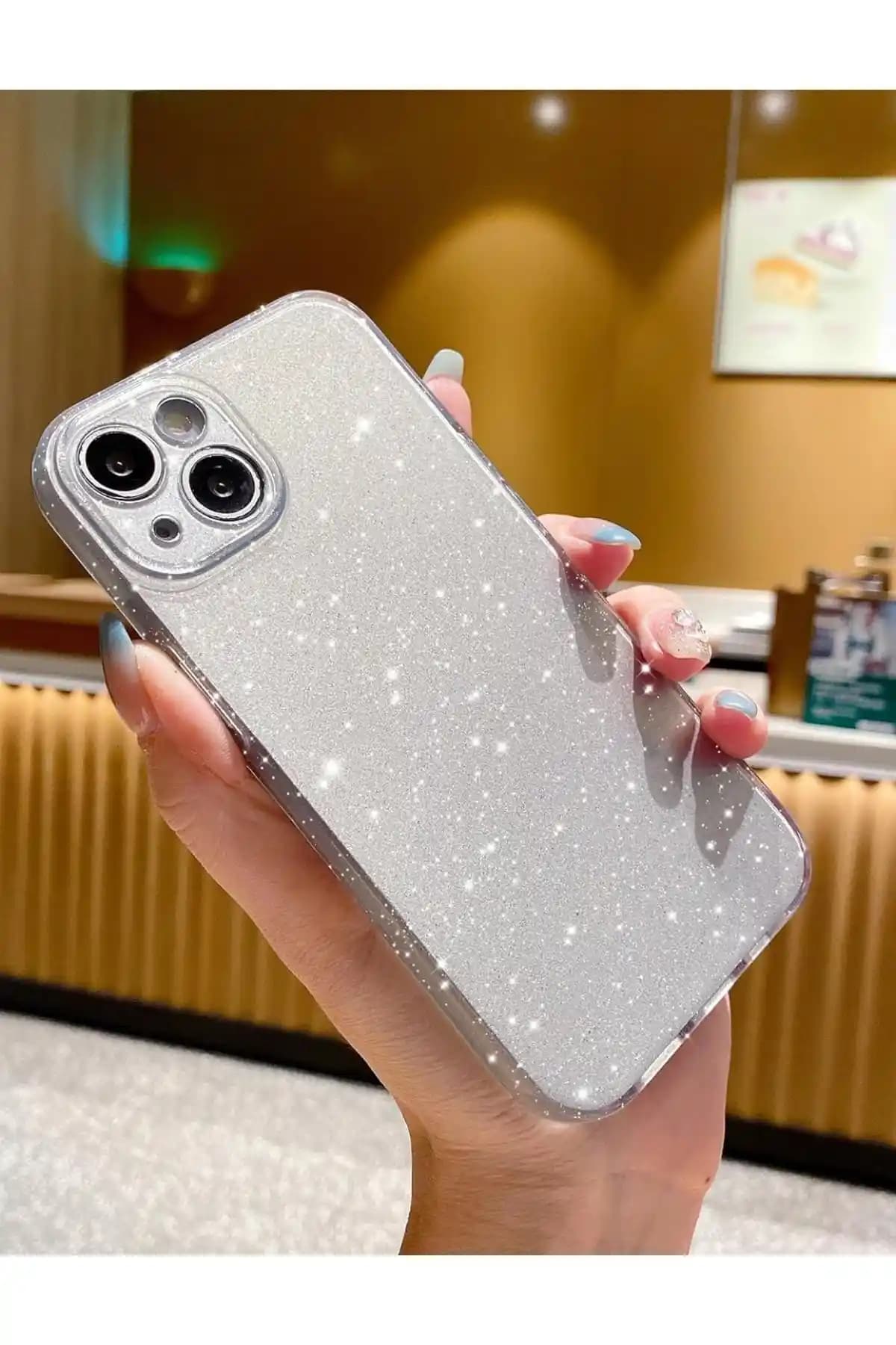 iPhone 13 ve 14 için şık ve dayanıklı silikon güçlü kılıf seçenekleri