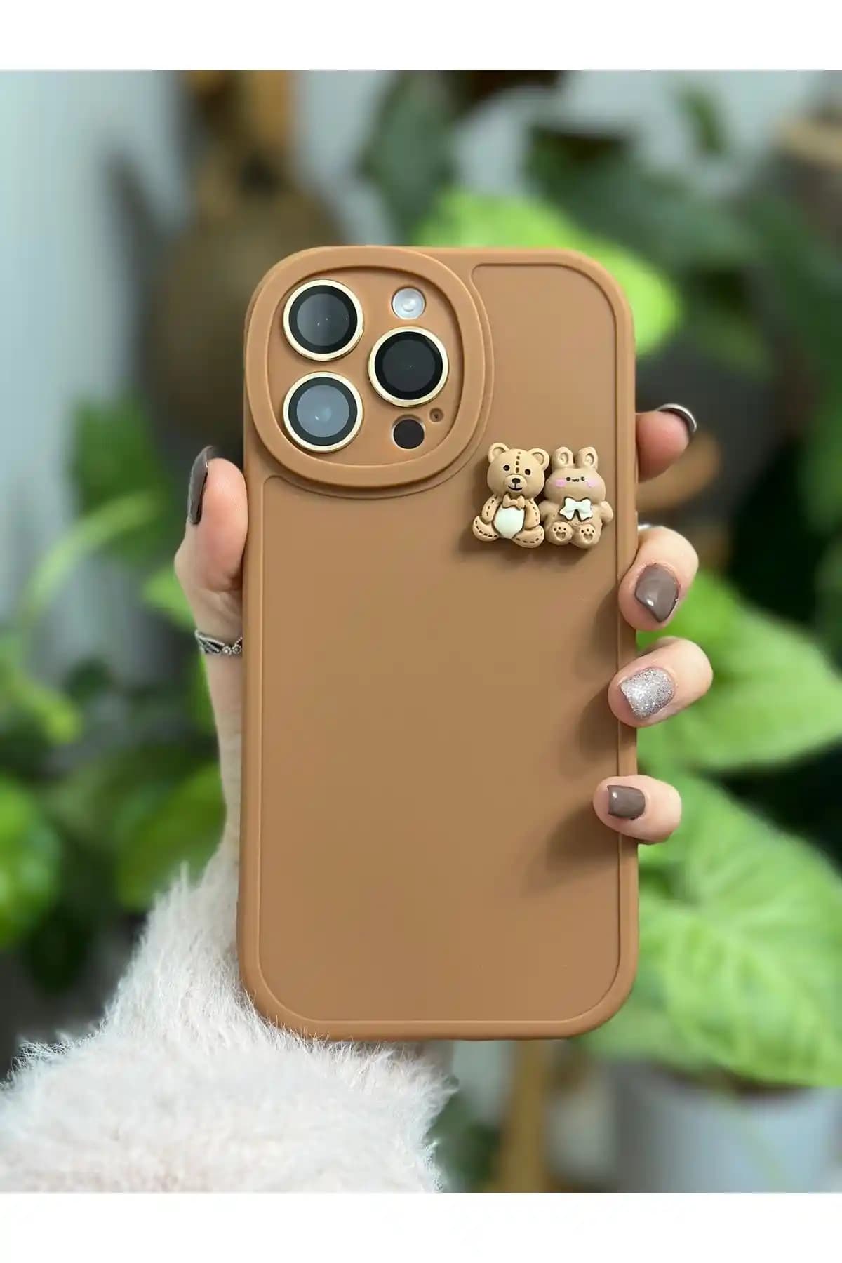 iPhone 14 Pro Max İçin En İyi Silikon Kılıf Seçenekleri ve Karşılaştırma