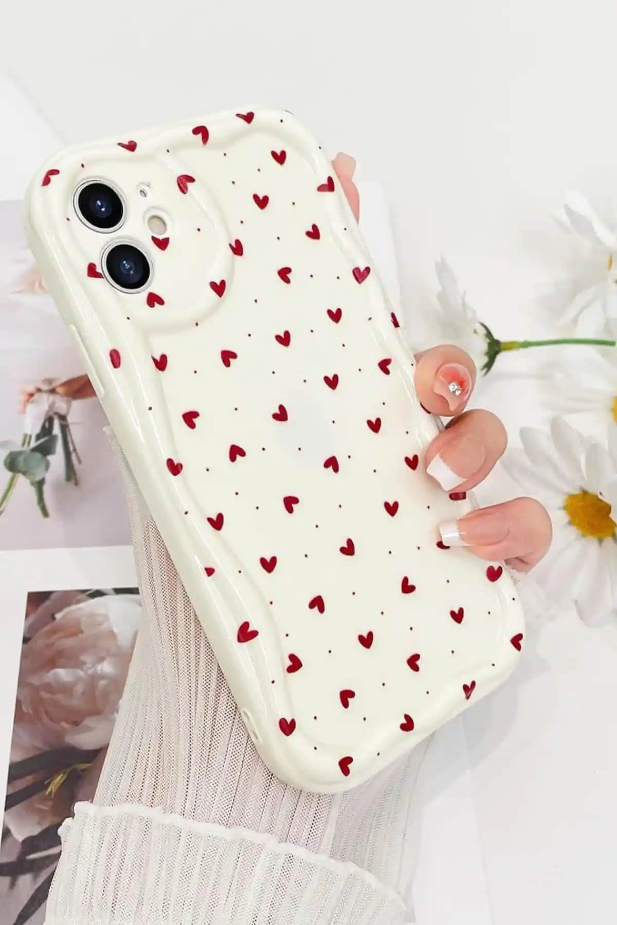 KVK PRİVACY Kırmızı Silikon iPhone 12 Kılıfı: Şıklık ve Koruma Bir Arada