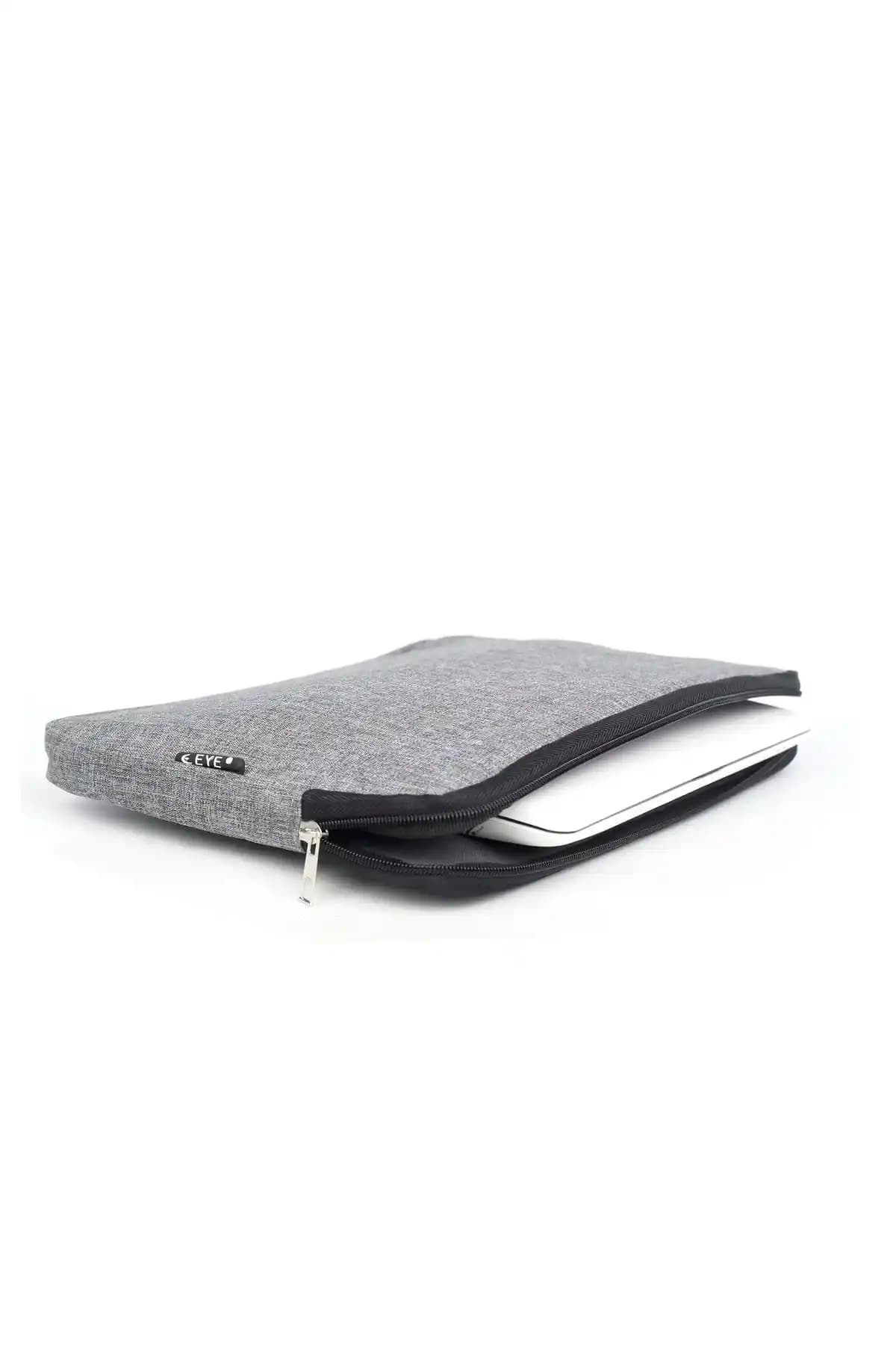 MacBook Air ve Pro 13 için Su Geçirmez Şeffaf Kılıf Modern Tasarım ve Yüksek Koruma Sağlar