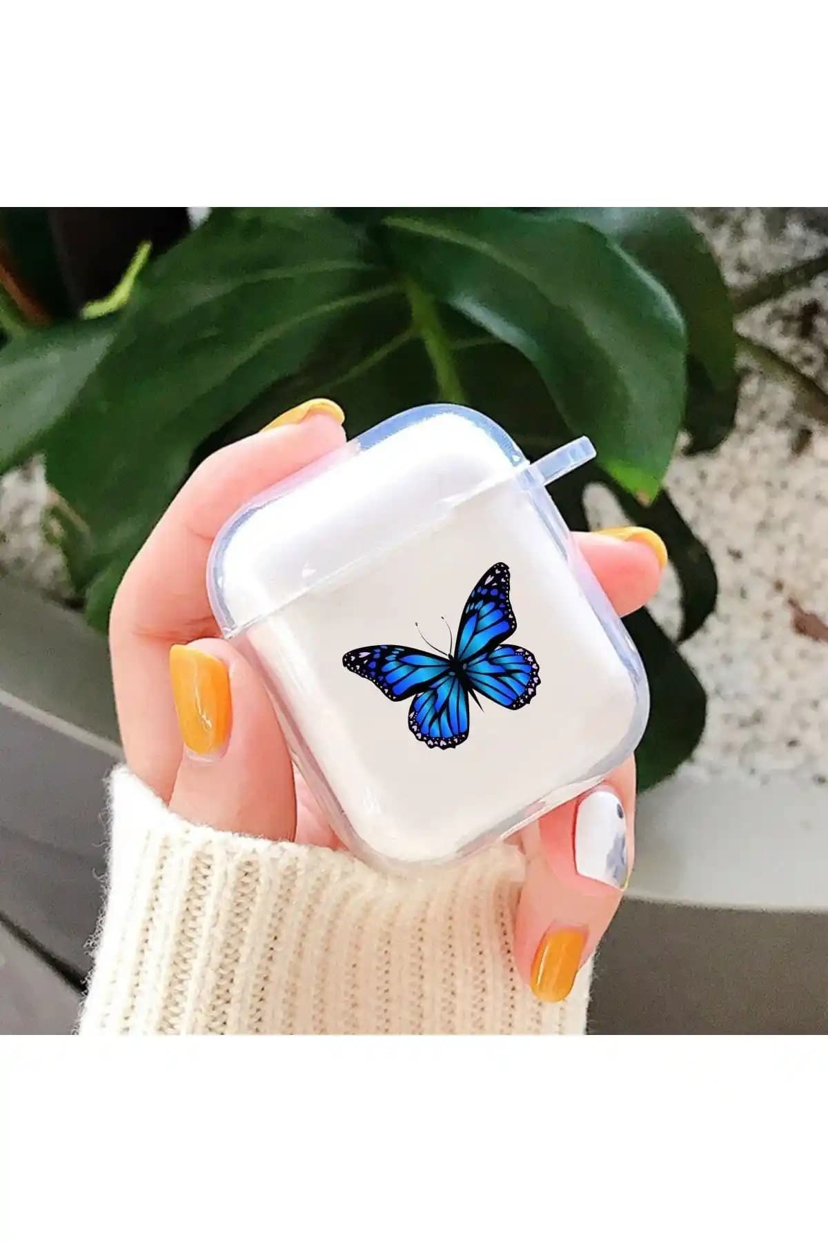 Mooodcase Kılıf Karşılaştırması: Şeffaf Kelebek ve Silikon Gezegen Desenli Ürünler