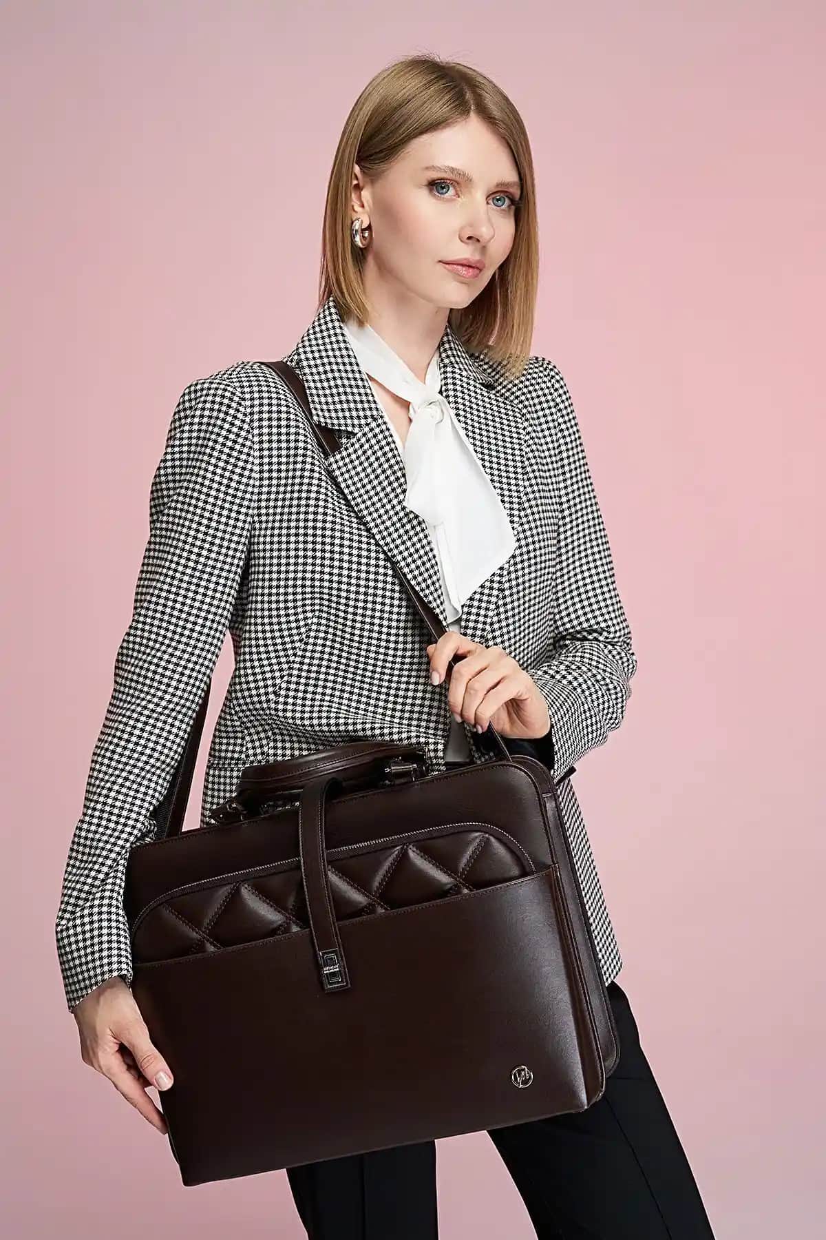 MORCA Kadın Evrak Laptop Çantası: Şıklık ve Dayanıklılığı Bir Arada Sunar