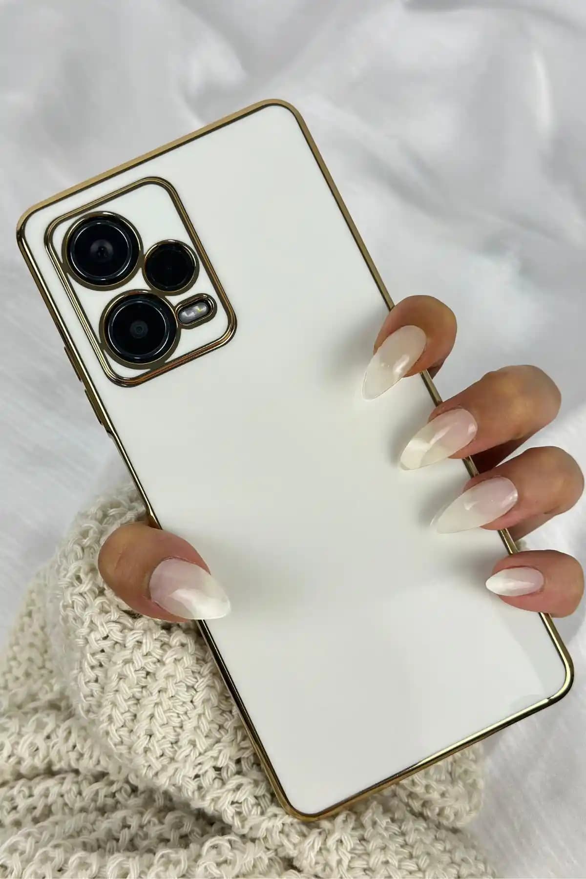 Vip Case Redmi Note 12 Pro 5G Kılıfı: Şık ve Koruyucu Silikon Telefon Kılıfı