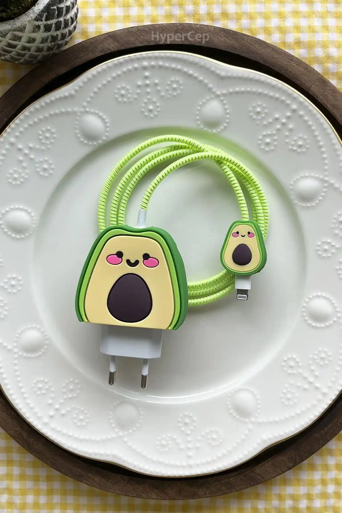 WANNA PROTECT iPhone 18-20W Uyumlu Şarj Kablosu ve Koruma Seti İnceleme