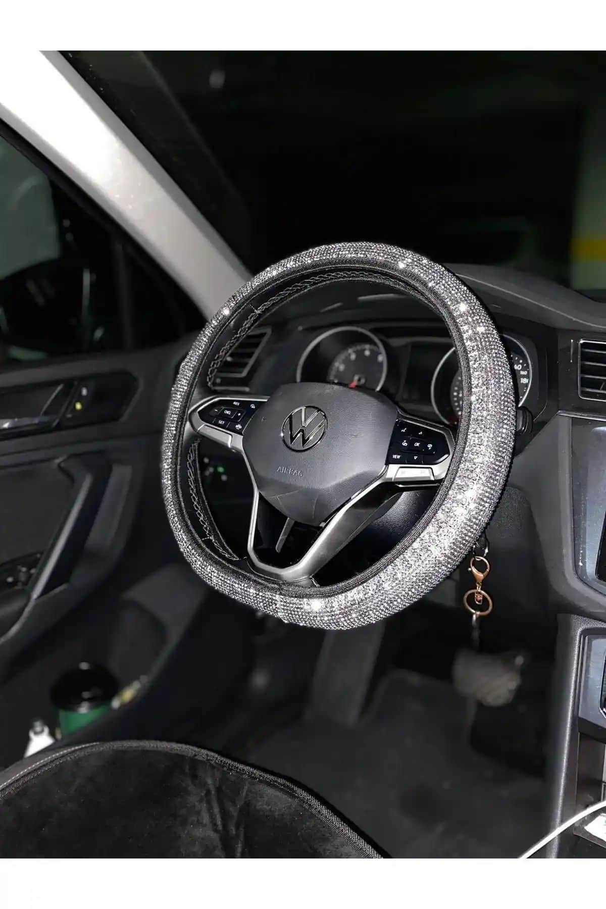 Arabasına Aşıklar Kulübü Gümsü Taşlı Direksiyon Kılıfı Karşılaştırması ve Detaylar