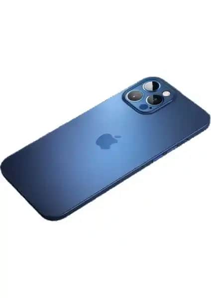 iPhone 12 Pro için MobaxAksesuar ve Pirok Store Kılıflarının Karşılaştırması