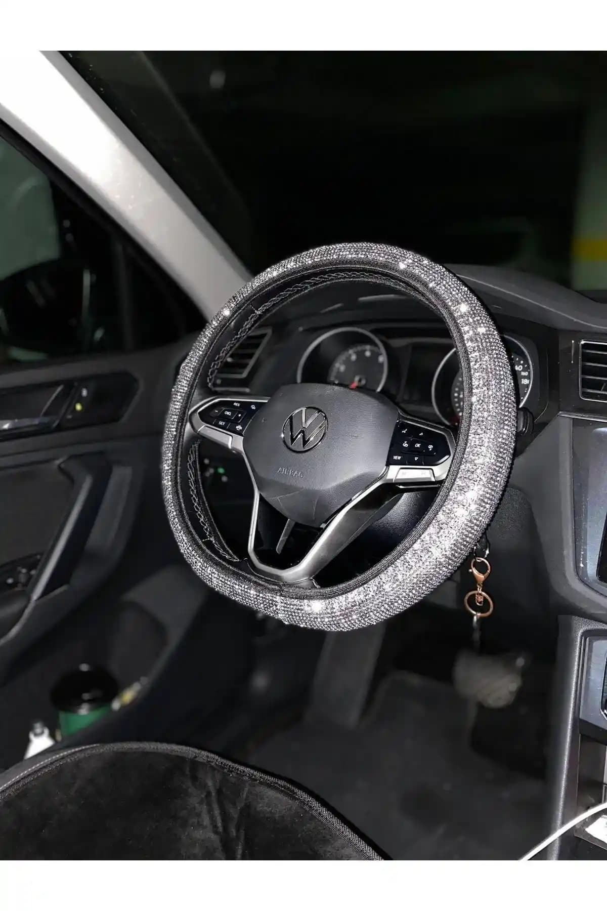 Araç İçin En İyi Taşlı Direksiyon Kılıfı Karşılaştırması ve Seçim Rehberi