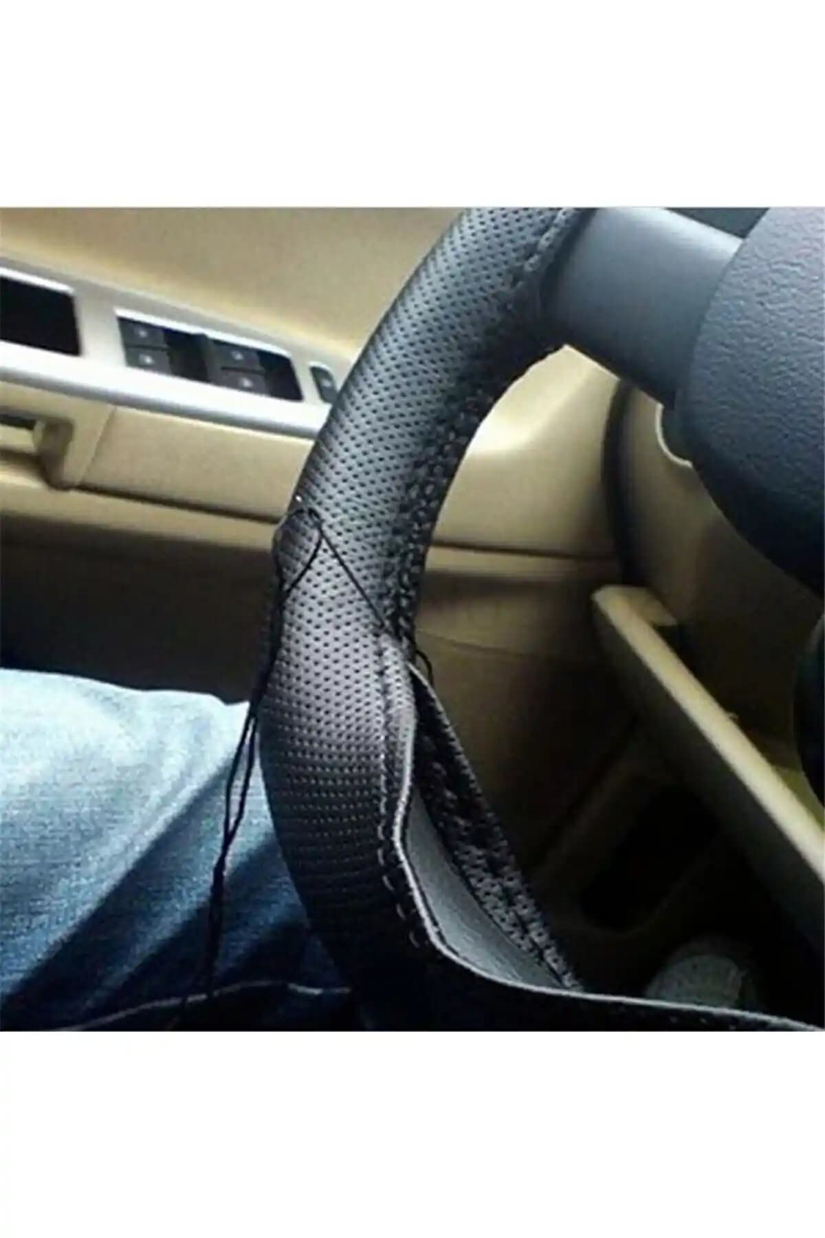 Direksiyon Kılıfı Karşılaştırması: Kalite, Malzeme ve Kullanıcı Yorumları