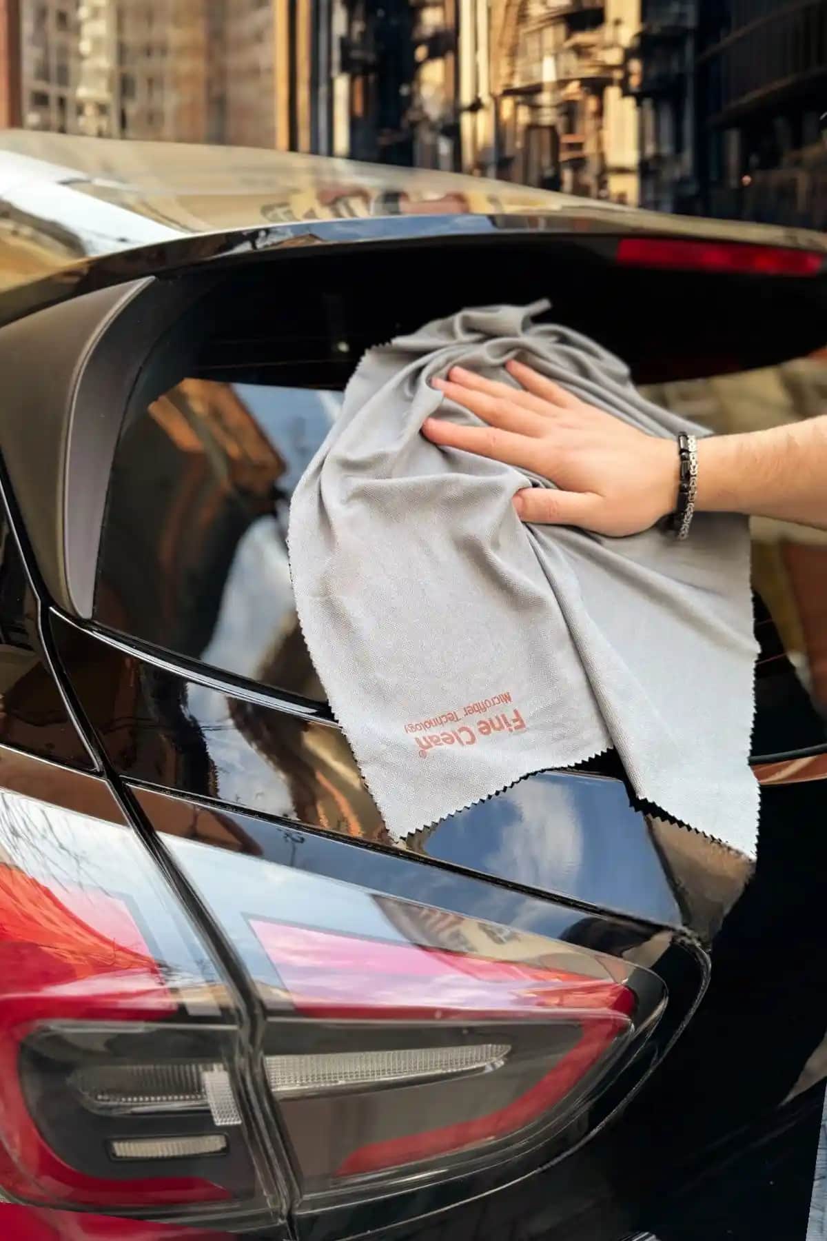 Fine Clean ve Vizyon Park Mikrofiber Bezleri Karşılaştırması ve Kullanım Rehberi