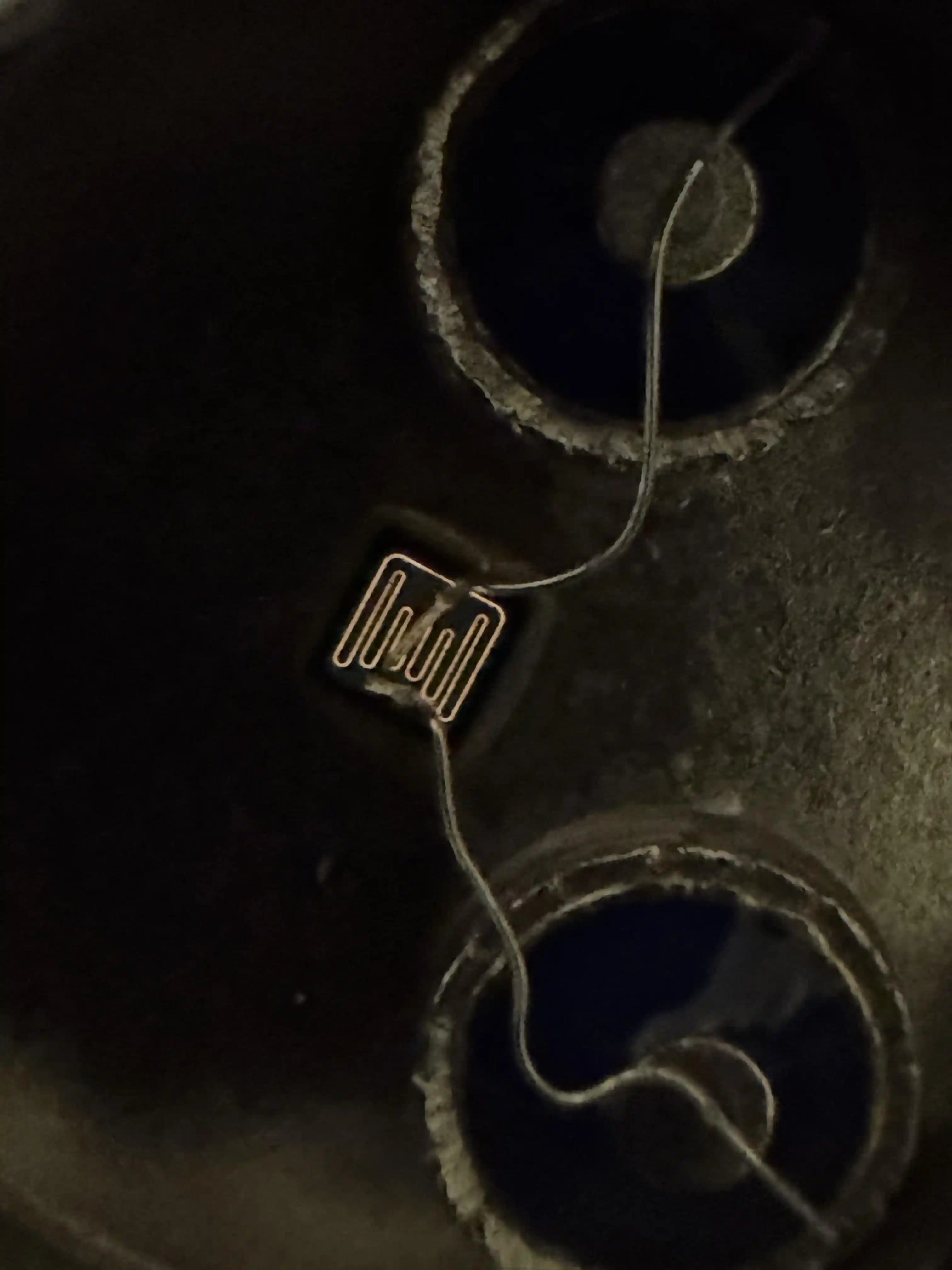 2N3055 Transistörlerinde Zener Kırılması ve Işık Yayılımı Fenomeninin İncelenmesi