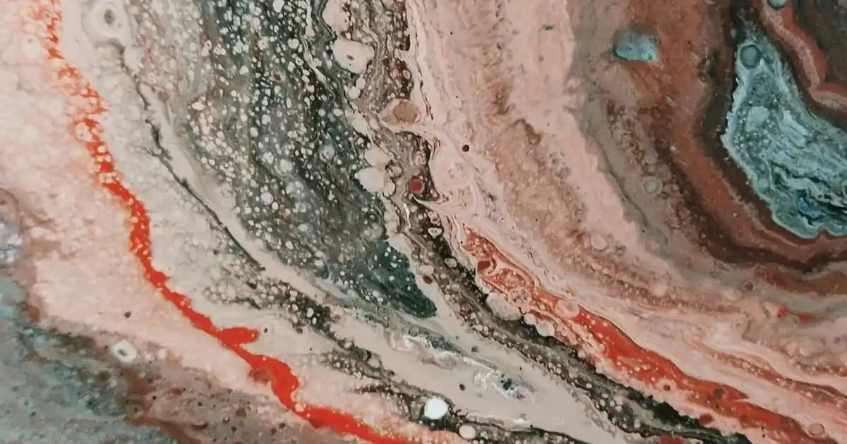 Anakart Üzerine Dökülen Sıvı Metalin Temizlenmesi ve Riskleri Hakkında Detaylı Rehber