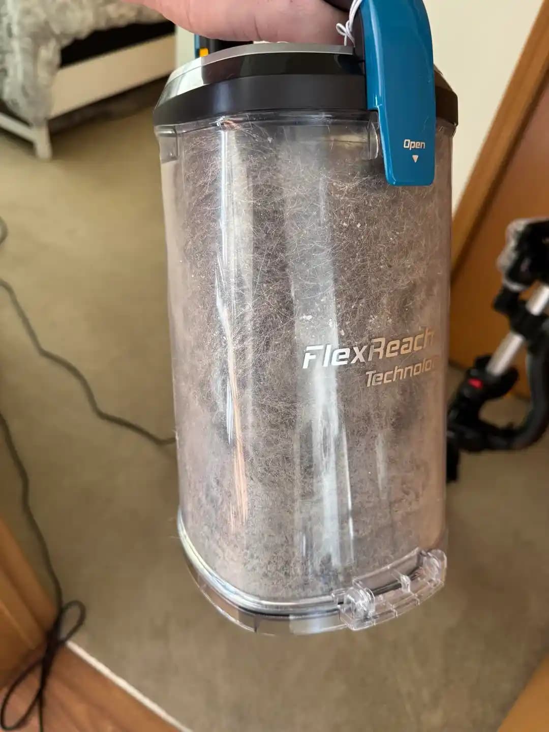 Eureka FlexReach ve Kenmore 600 Elektrikli Süpürgelerin Performans ve Bakım Karşılaştırması