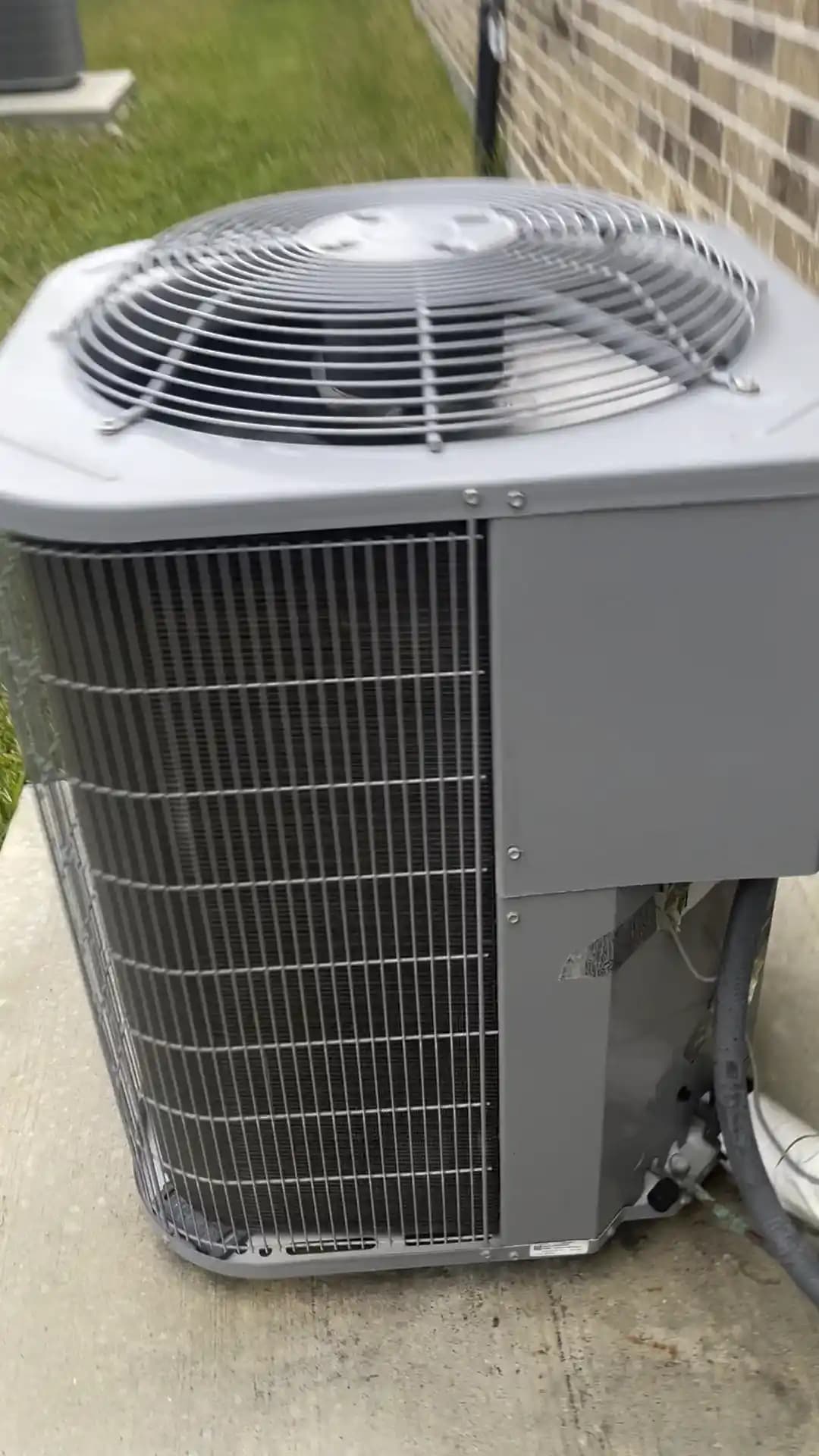 Klima Kompresöründen Gelen Anormal Seslerin Nedenleri ve Çözüm Yolları