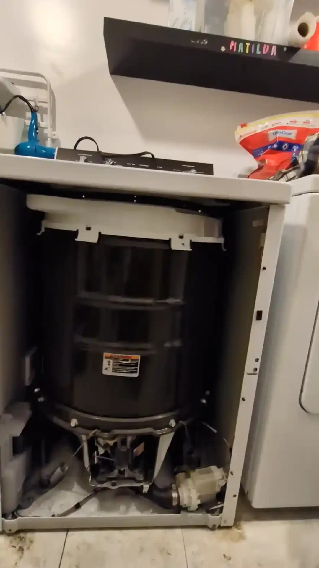 Speed Queen Çamaşır Makinesinde Dönüş Döngüsünde Sarsıntı ve Çarpma Sorunlarının Nedenleri ve Çözümleri