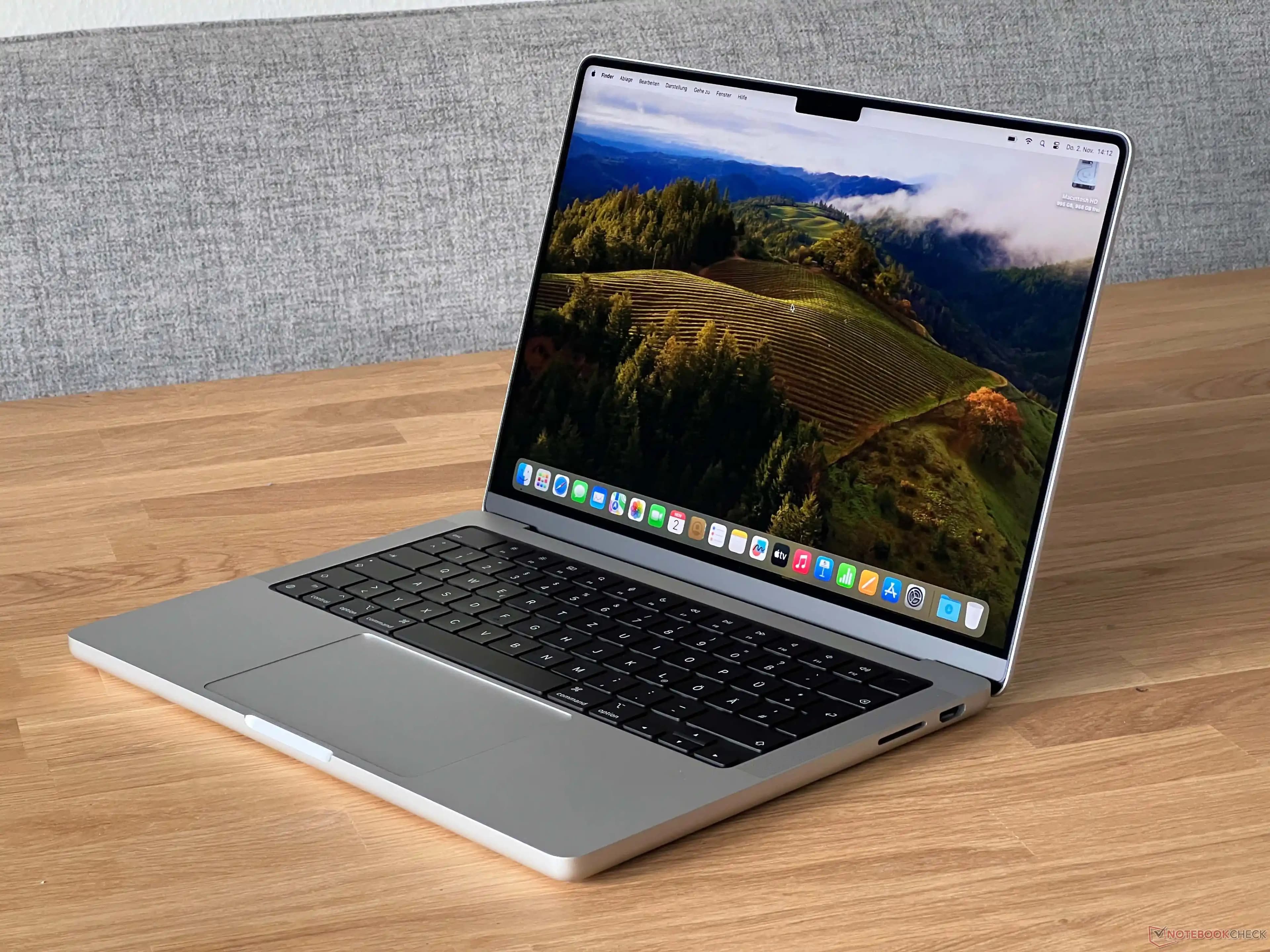 Apple MacBook M3 Serisi ve Elektronik Aksesuarlarına Yönelik Güncel Gelişmeler ve Etkileri