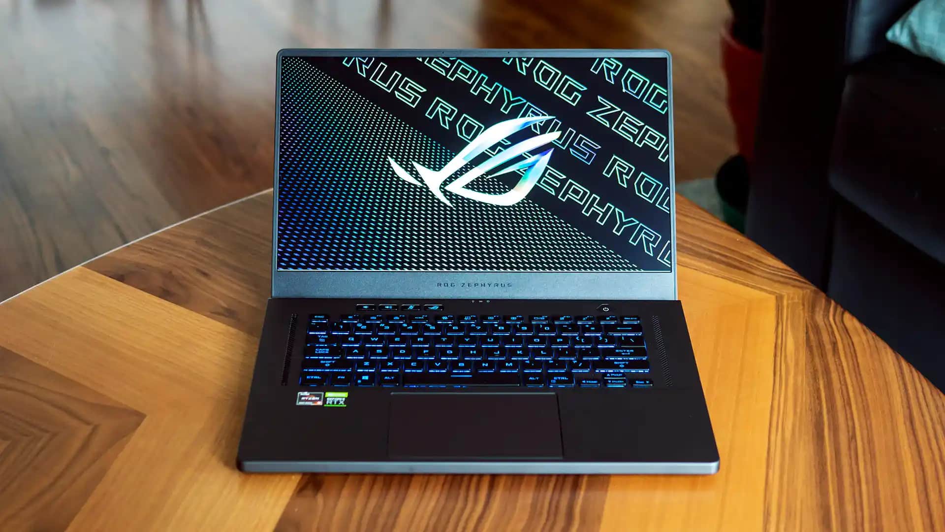 ASUS ROG Zephyrus G15: Yüksek Performanslı Oyun ve Profesyonel Kullanım Dizüstü Bilgisayarı