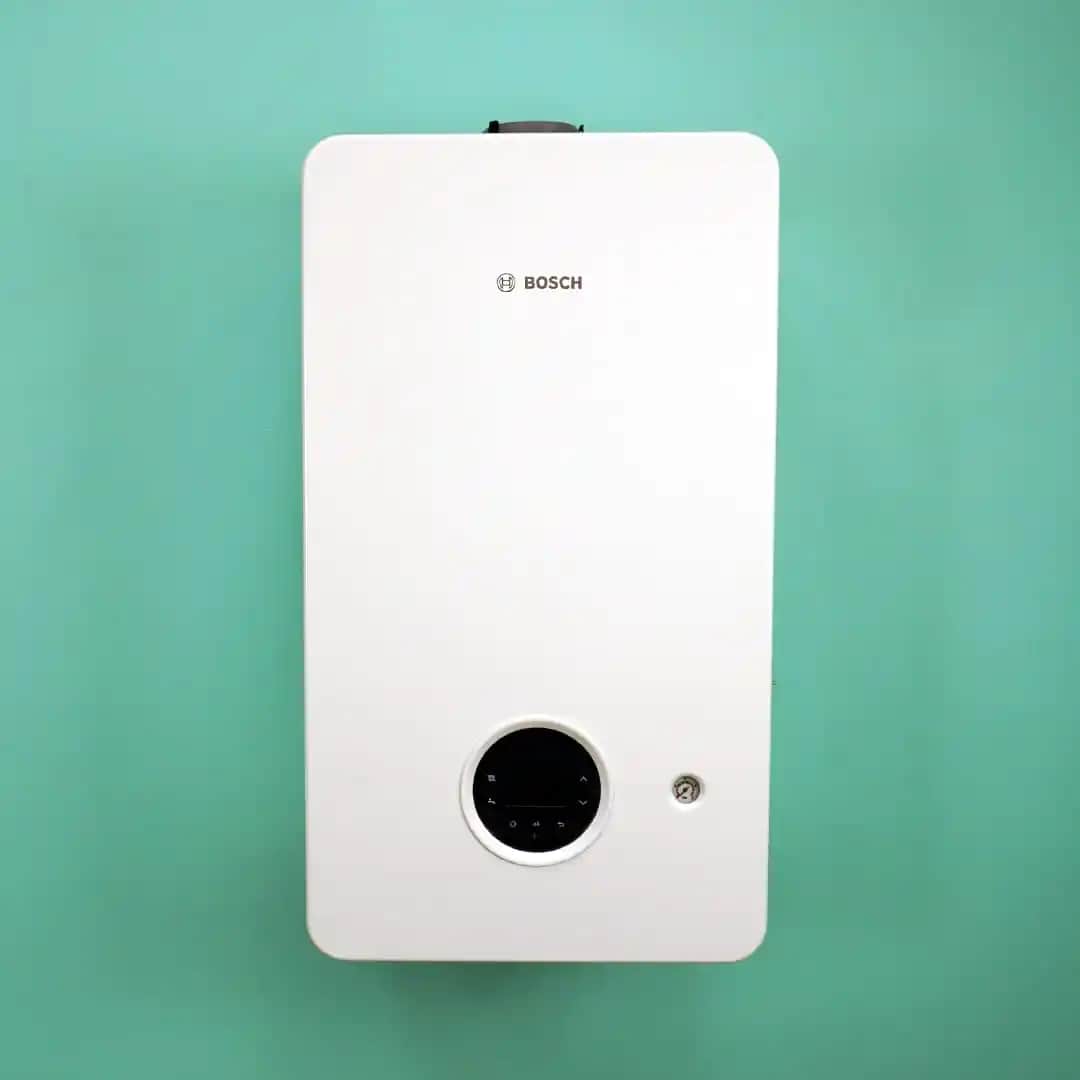 Bosch Condens 2200i: Yüksek Performanslı ve Çevre Dostu Modern Isıtma Çözümü