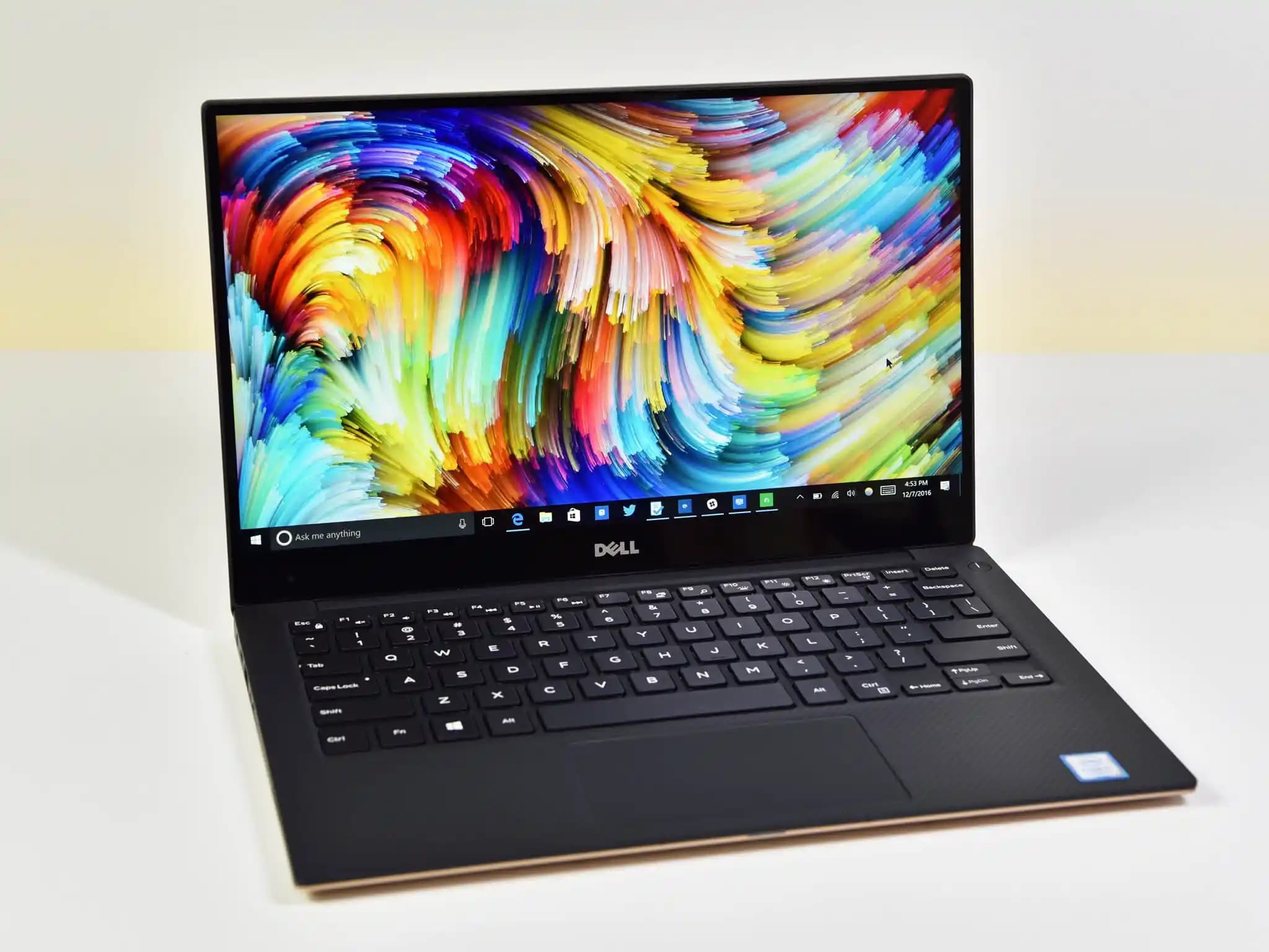 Dell XPS 13 9360: Şık Tasarım ve Yüksek Performans Sunan Ultrakompakt Dizüstü Bilgisayar