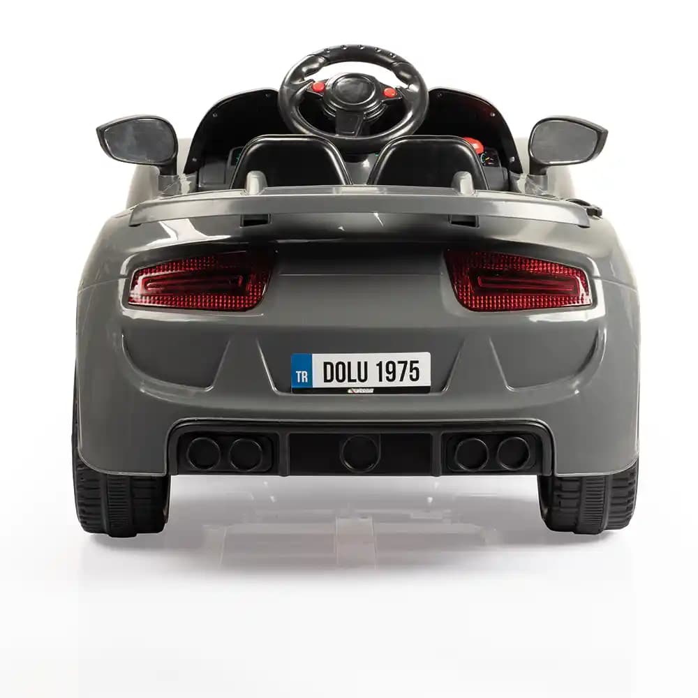 Dolu Akülü Arabalar: Güvenli ve Eğlenceli Çocuk Oyuncakları Trendleri ve Özellikleri