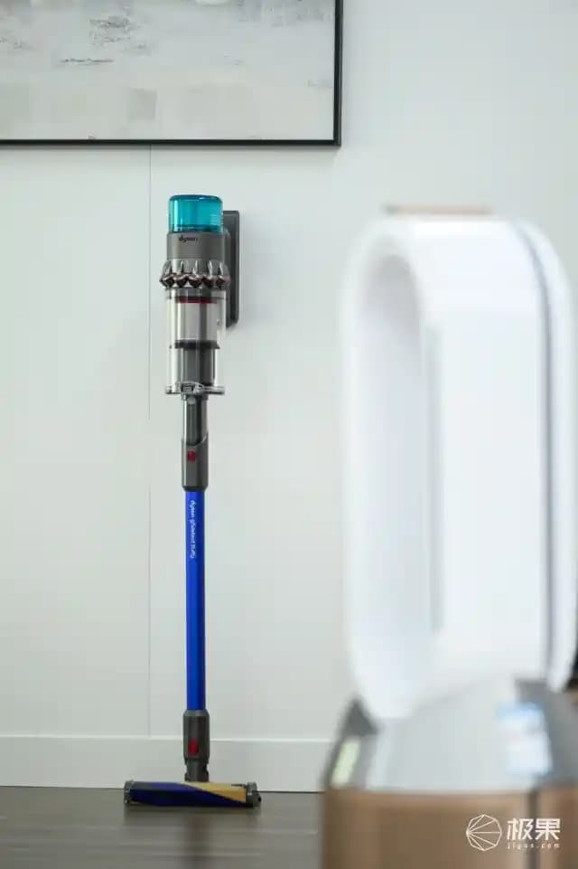 Dyson Gen5detect: Yüksek Performanslı Kablosuz Süpürge ve Temizlik Teknolojileri