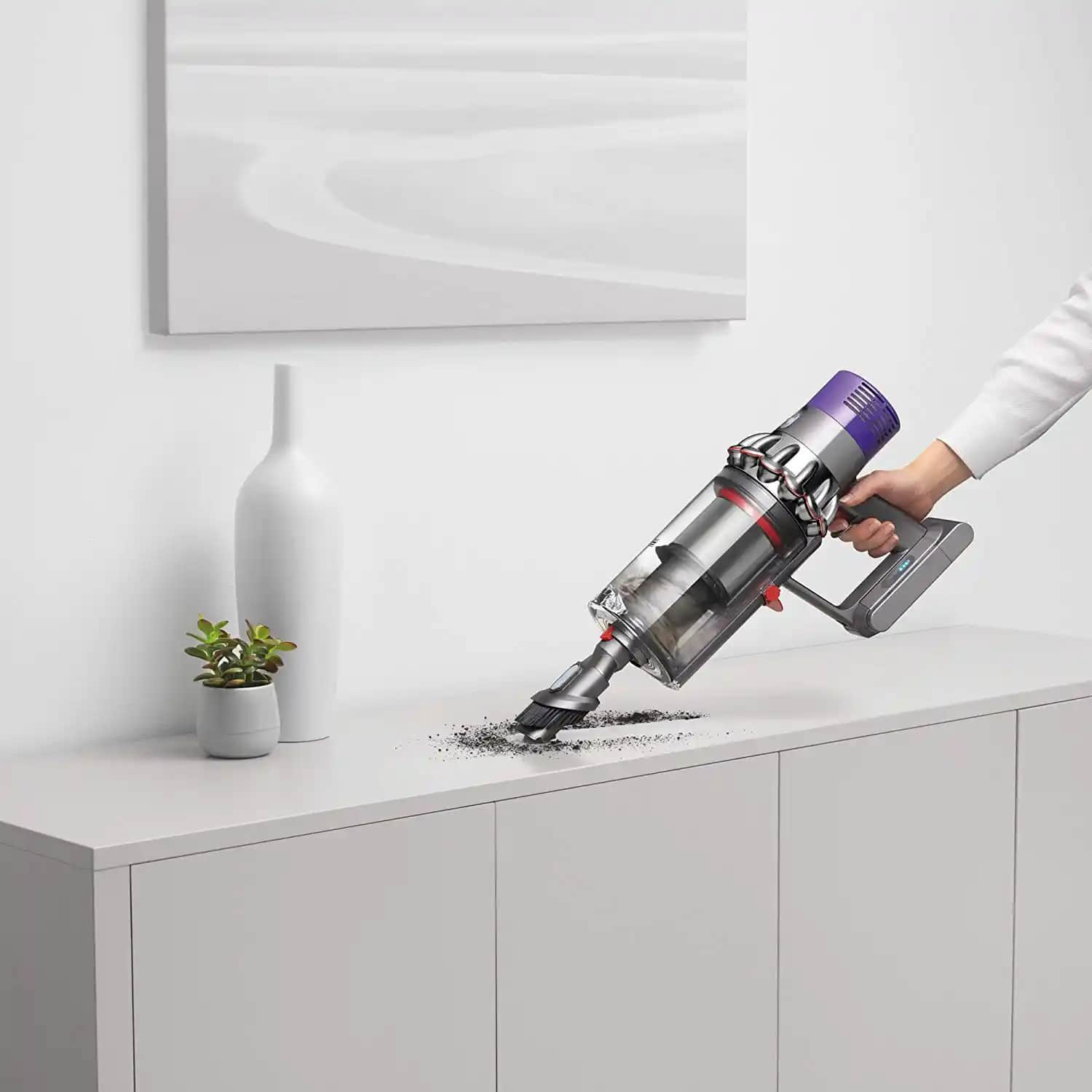 Dyson Siklon V10 Kablosuz Süpürge: Güçlü Performans ve Modern Tasarım Özellikleri