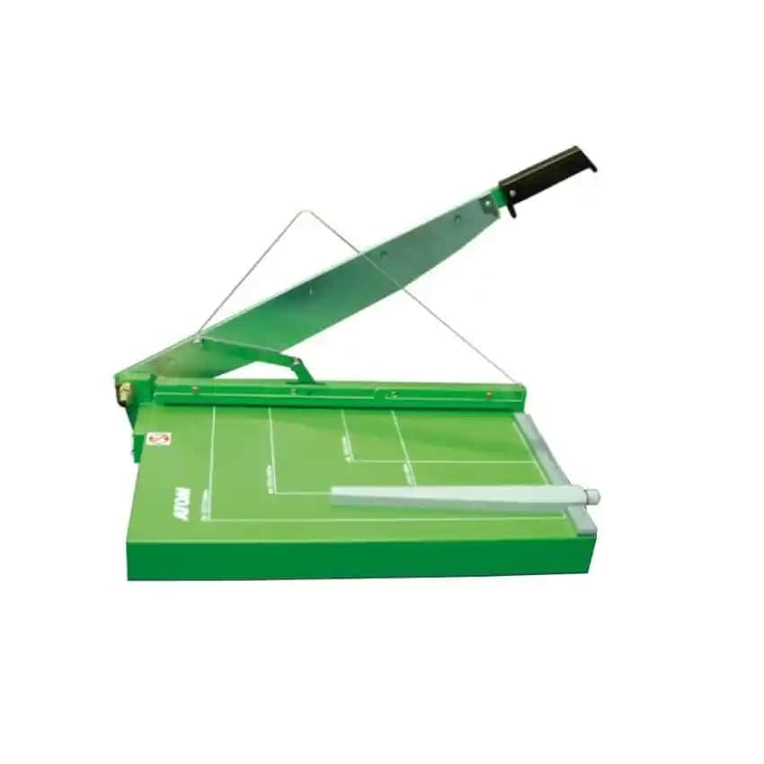 Elektronik Güç Kontrolü ve Koruma Amacıyla Kollu Giyotinlerin Önemi ve Kullanım Alanları