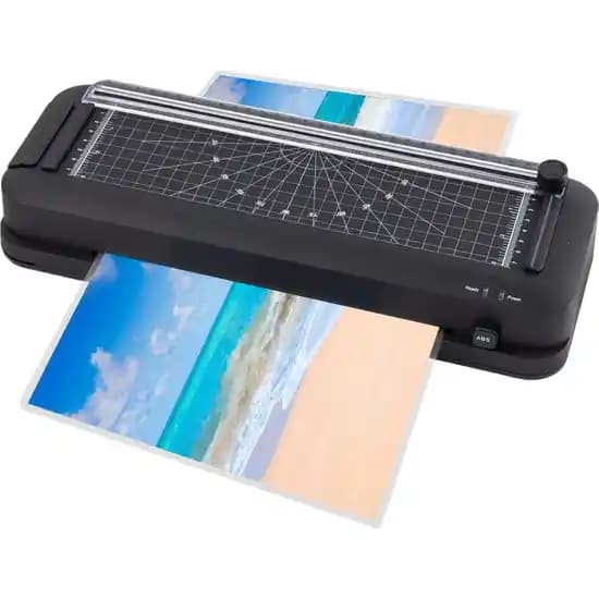 Elektronik ve Aksesuarlar Dünyasında Laminatör Makinesi: İşlevleri ve Seçim Kriterleri