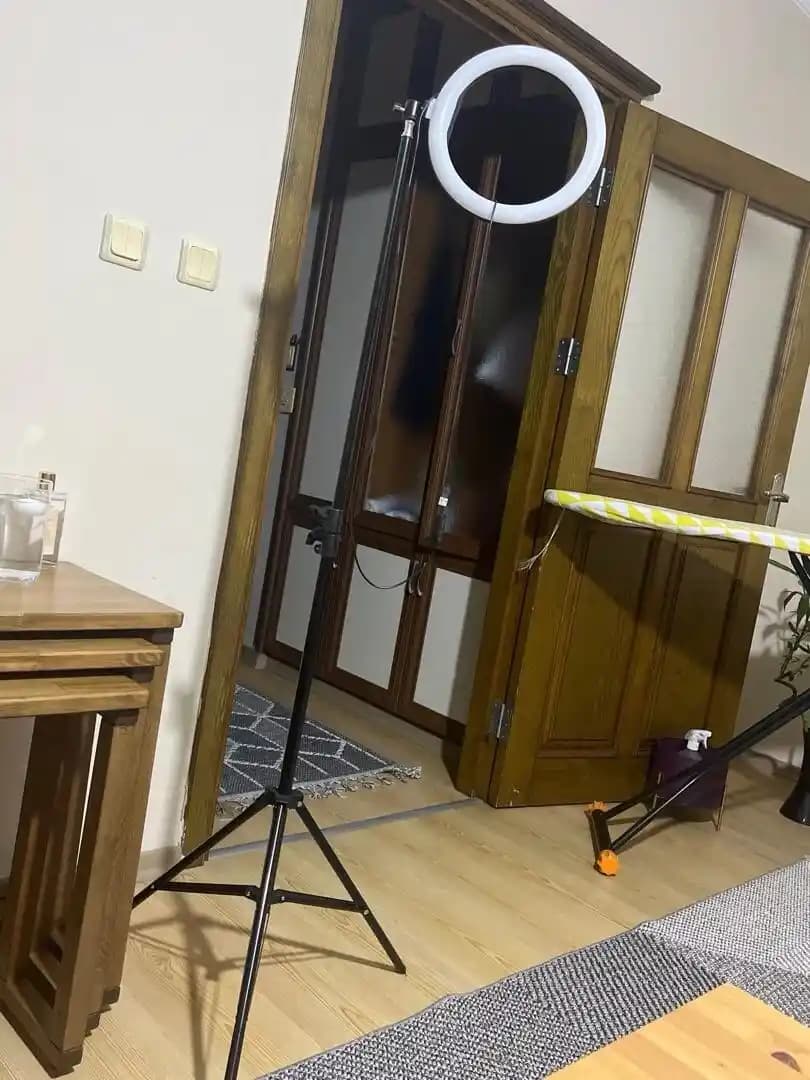 Influencer Işığı Nedir Elektronik ve Aksesuarlar Dünyasında En Popüler Trendler