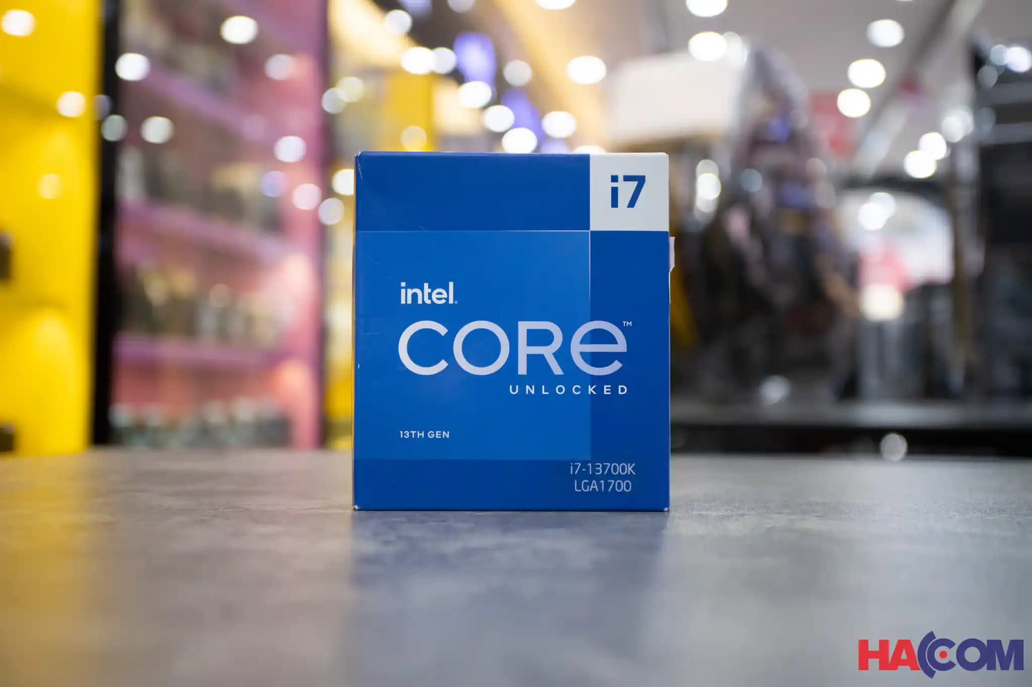 Intel Core i7-13700K İşlemcisi: Yüksek Performans ve Teknolojik Yeniliklerle Güçlü Seçenek