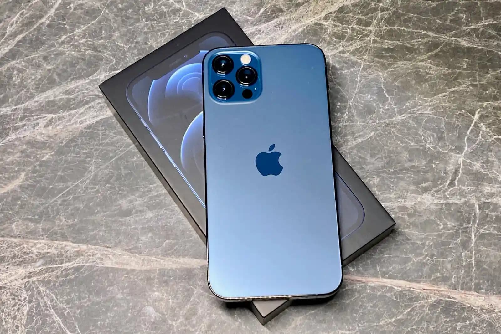 iPhone 12 Pro Teknik Özellikleri ve Tasarım Detaylarıyla Mobil Teknolojide Öne Çıkıyor