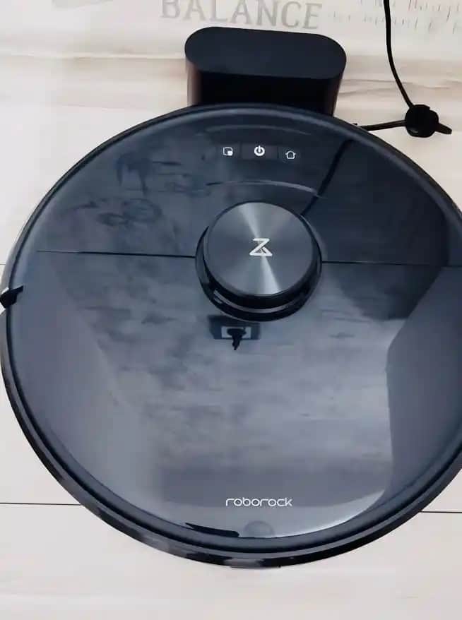 Kameralı Robot Süpürgeler: Akıllı Navigasyon ve Temizlik Çözümleri