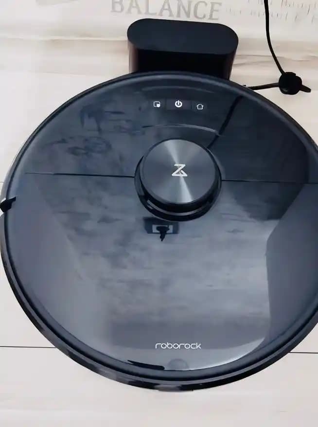 Kameralı Robot Süpürgeler: Akıllı Temizlik ve Güvenlik İçin En İyi Çözümler