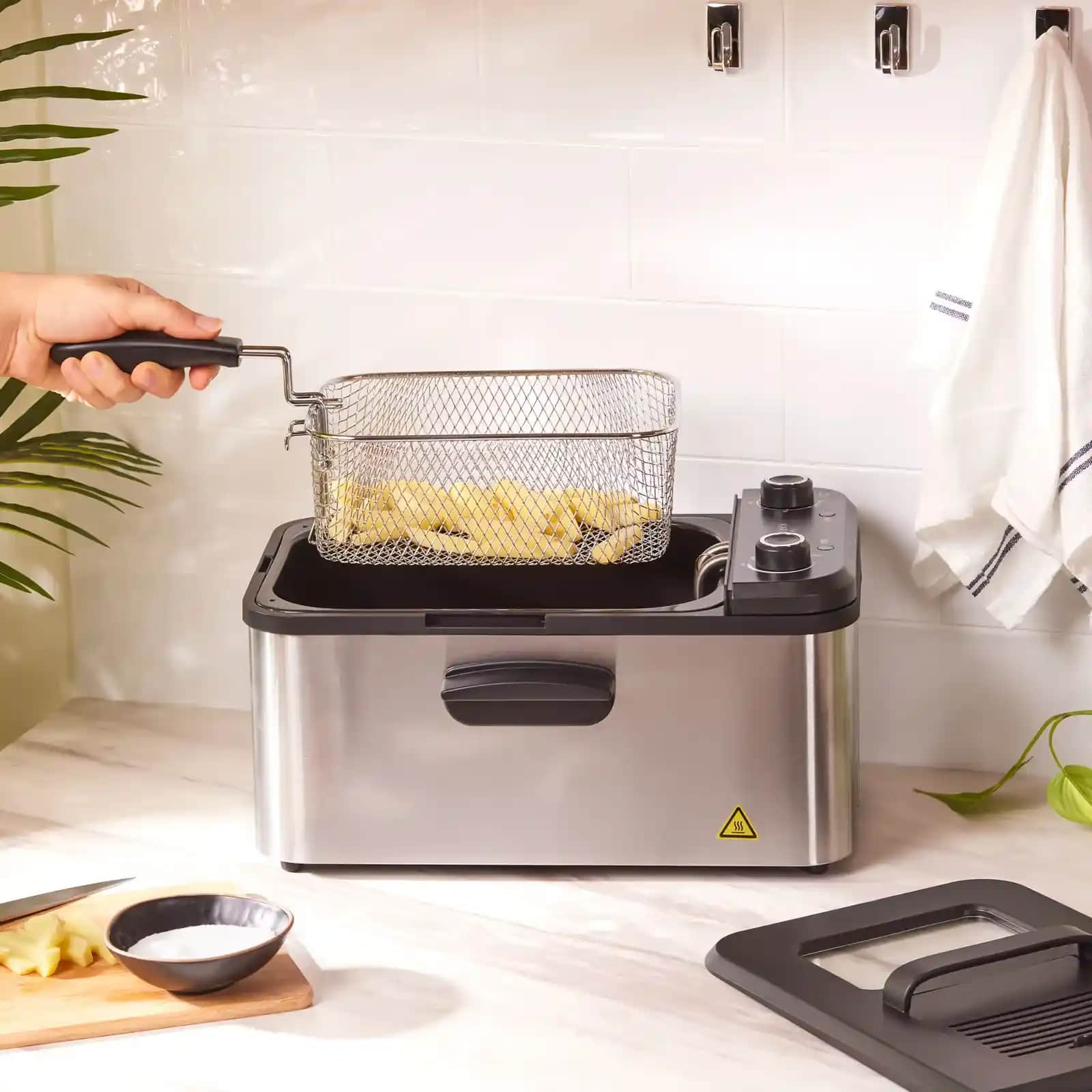 Karaca Fritözleri ve Airfryer Modelleriyle Sağlıklı ve Pratik Yemekler Hazırlayın