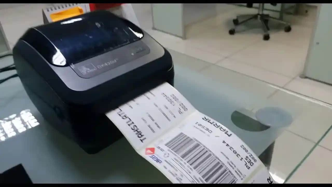 Kargo Etiket Makinesi Seçimi ve Kullanımının İş Süreçlerine Katkıları