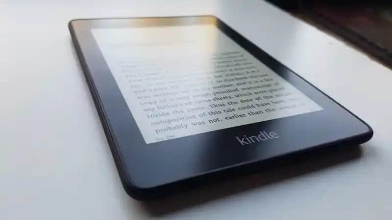 Kindle Paperwhite 4 ile Okuma Deneyiminizi Geliştirin ve Konforu Artırın