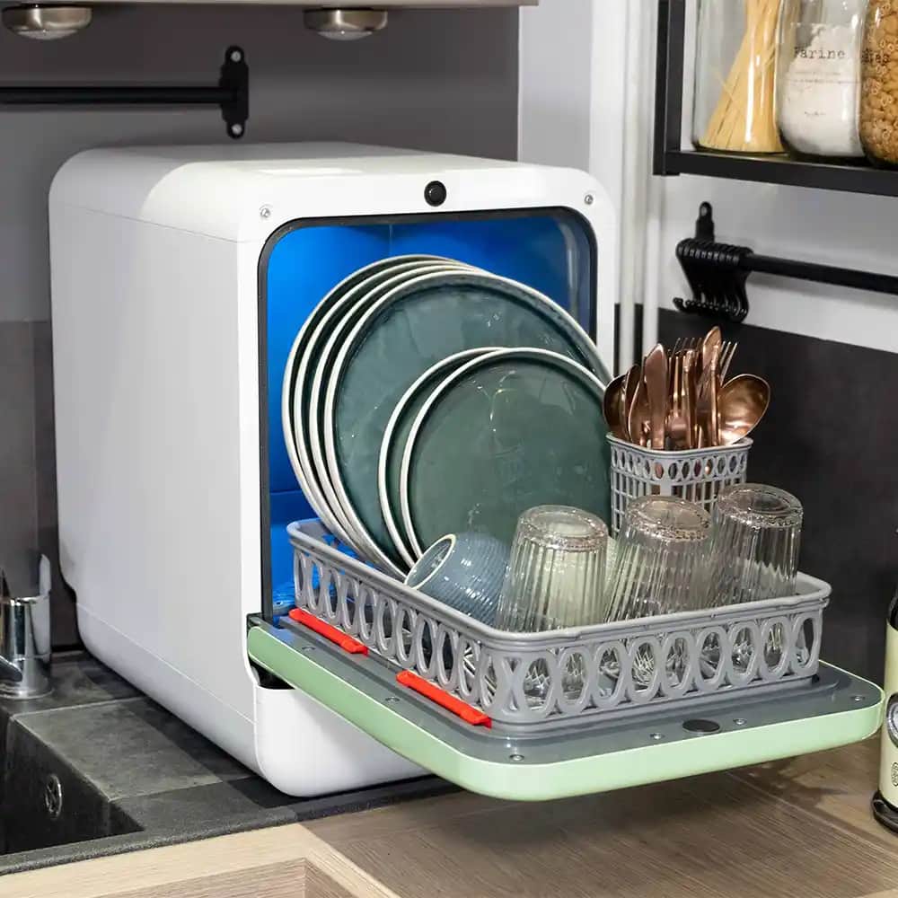 Küçük Bulaşık Makinesi Seçenekleri ve Kullanım Avantajları Hakkında Bilgilendirici Rehber