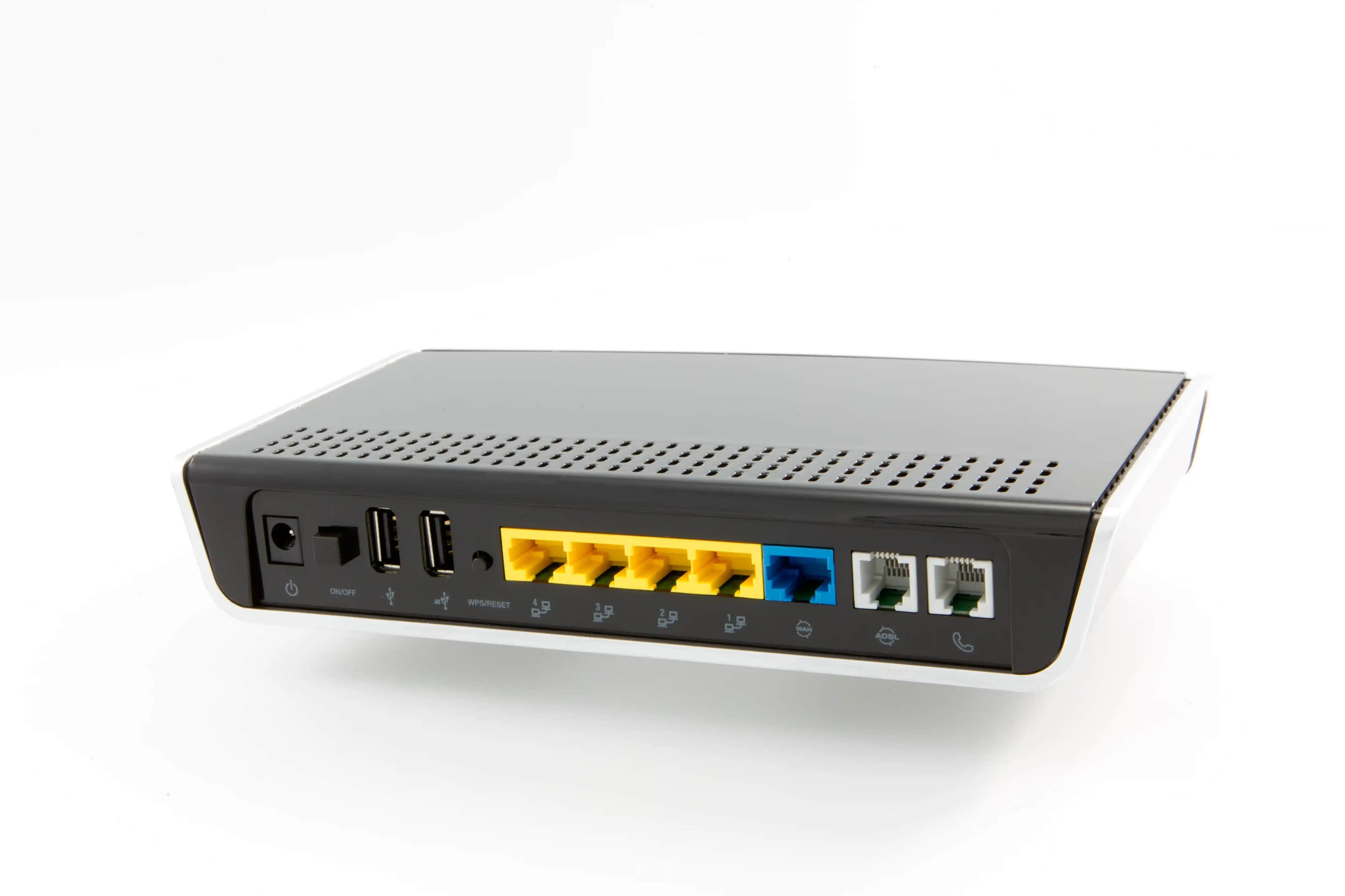 Modem ve Router Arasındaki Farklar ile En İyi İnternet Bağlantısı Seçenekleri