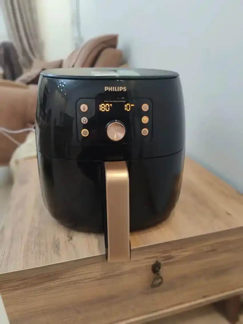 Philips 9867 Airfryer ile Sağlıklı ve Pratik Pişirme Deneyimi Sağlayan Modern Mutfak Çözümü