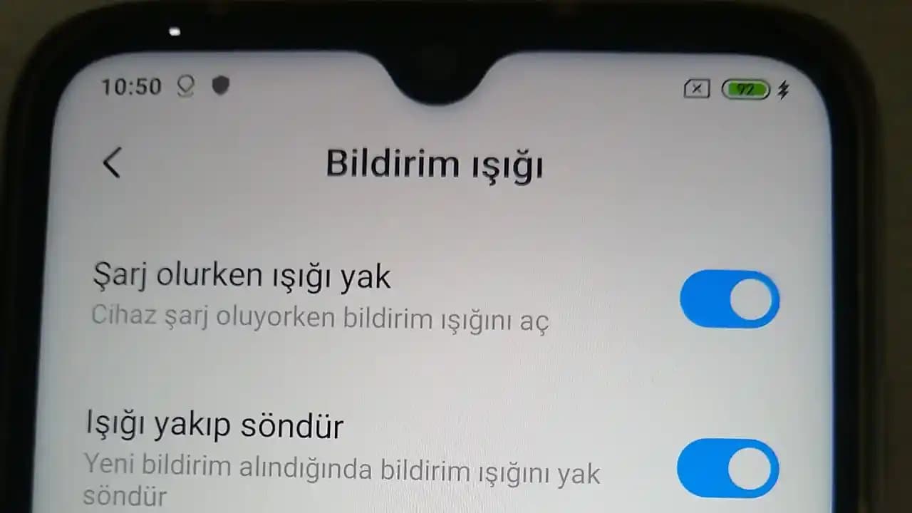 Redmi Telefonlarda Bildirim Işığını Etkinleştirme ve Kişiselleştirme Rehberi