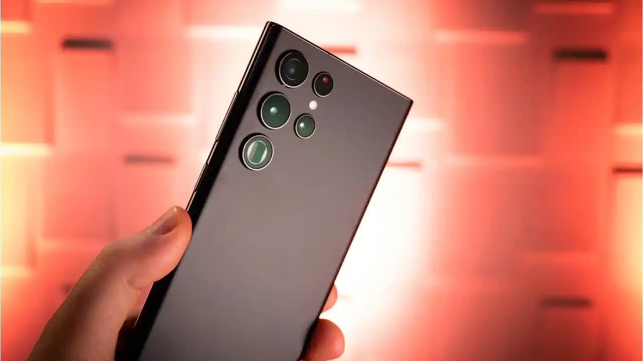 Samsung Galaxy S23 Ultra Özellikleri ve Teknolojik Yenilikler Analizi