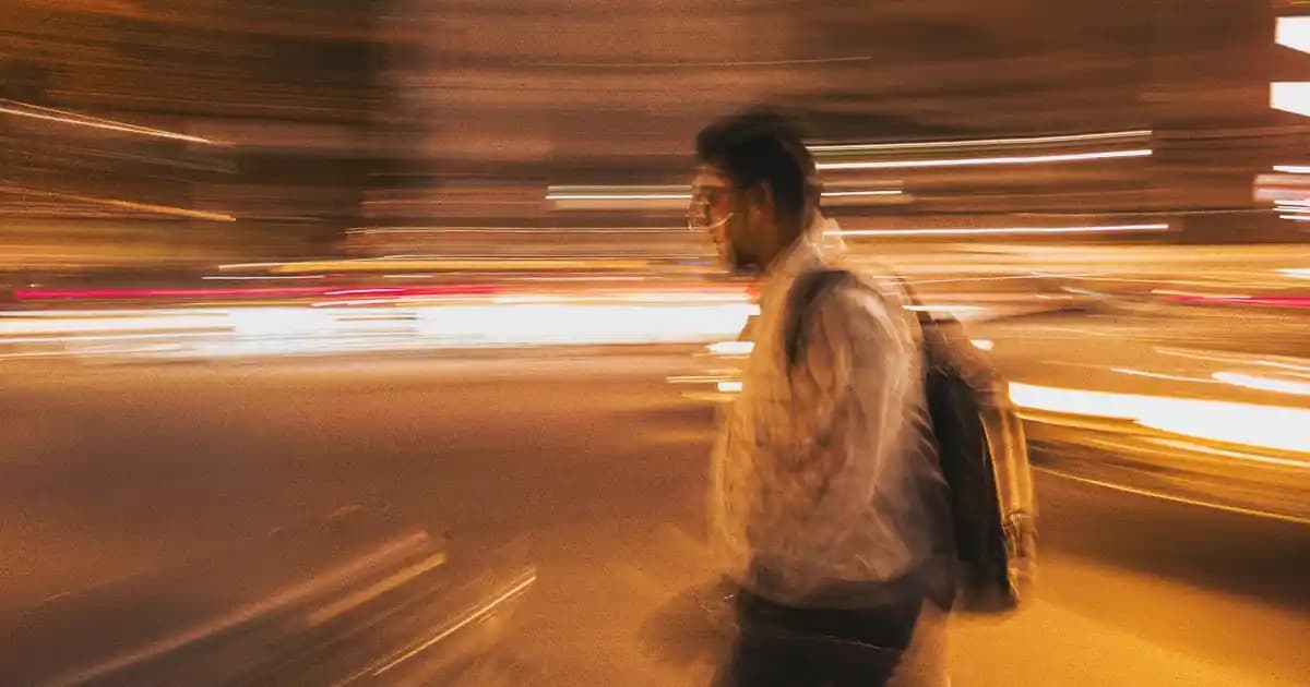 Samsung Galaxy S25: Yenilikçi Özellikleri ve Modern Tasarımıyla Geleceğin Akıllı Telefonu