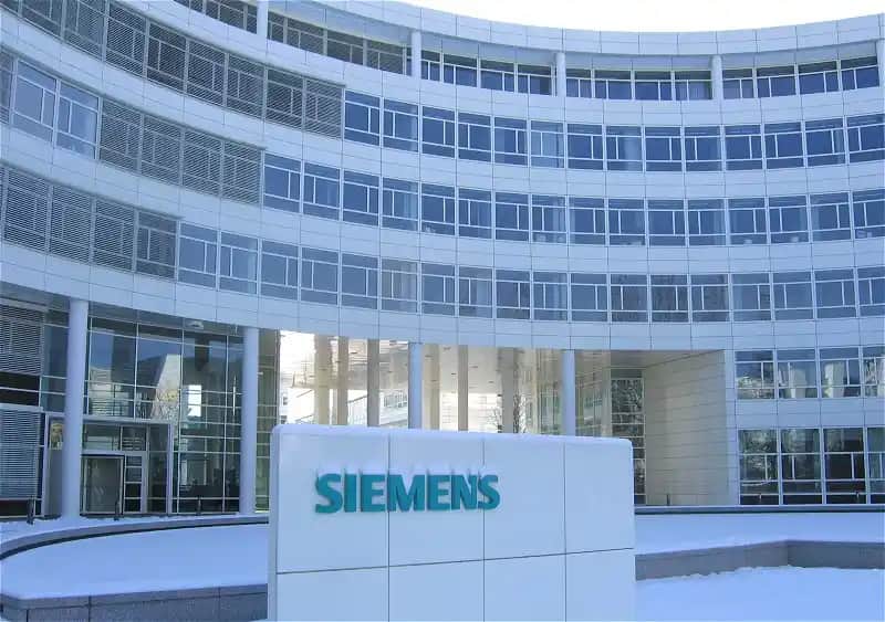 Siemens Elektronik ve Aksesuarlar Alanında Global Liderlik ve Yenilikçi Çözümler